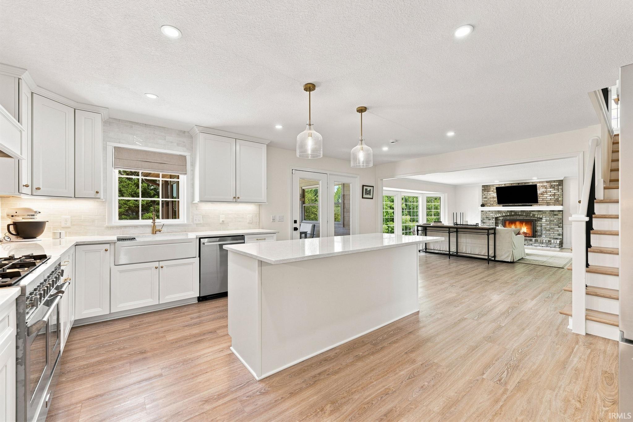 2312 Sycamore Hills Drive Property Photo 4