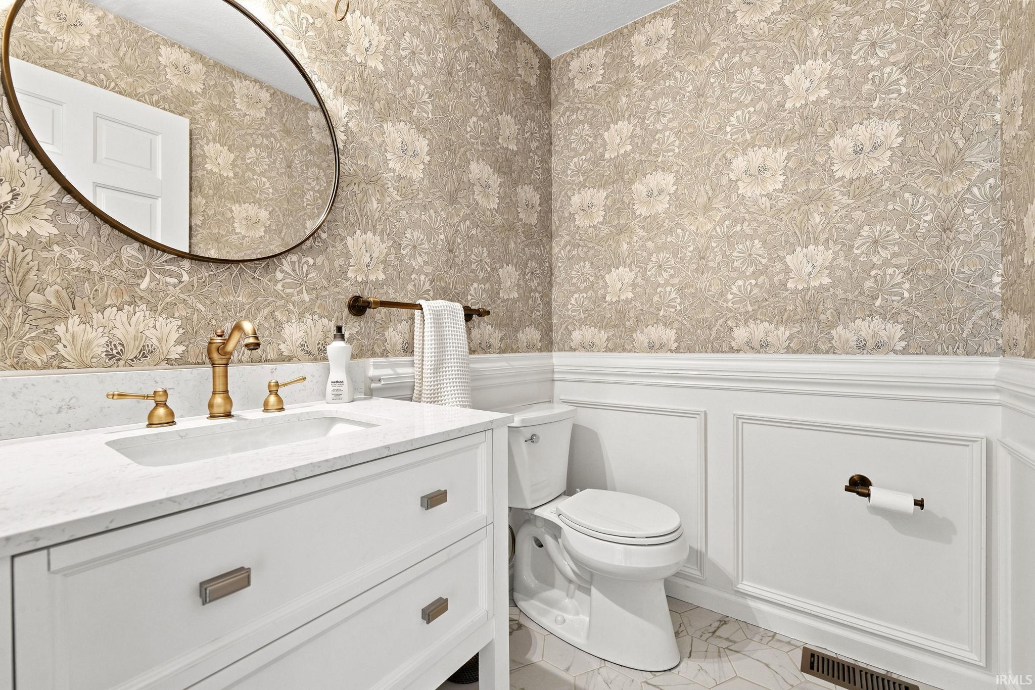 2312 Sycamore Hills Drive Property Photo 7
