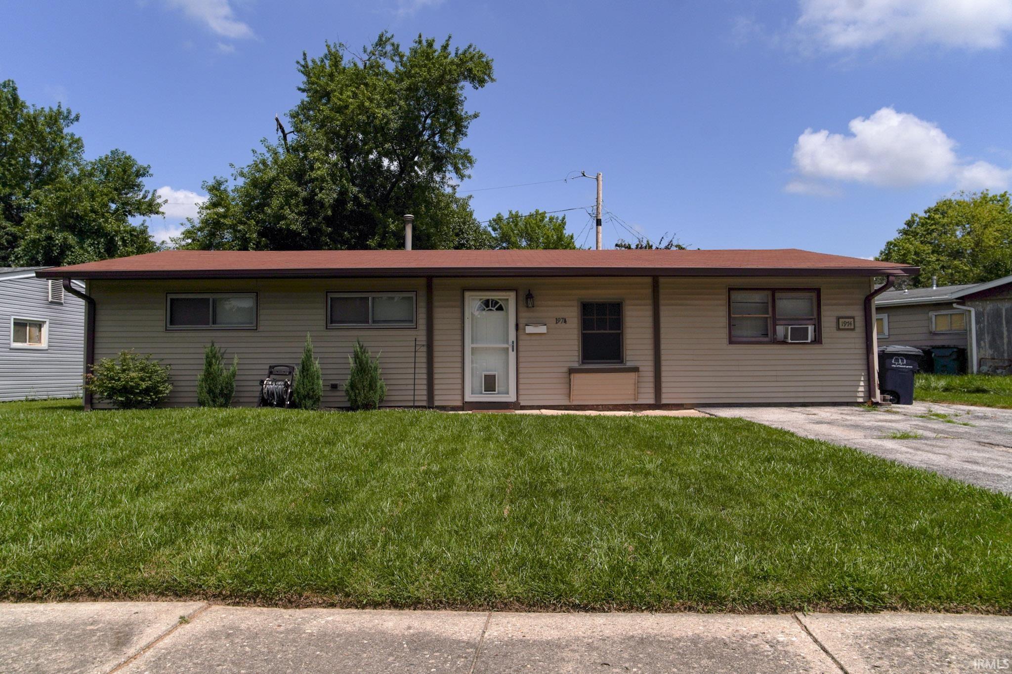 1974 Britton Drive Property Photo 1