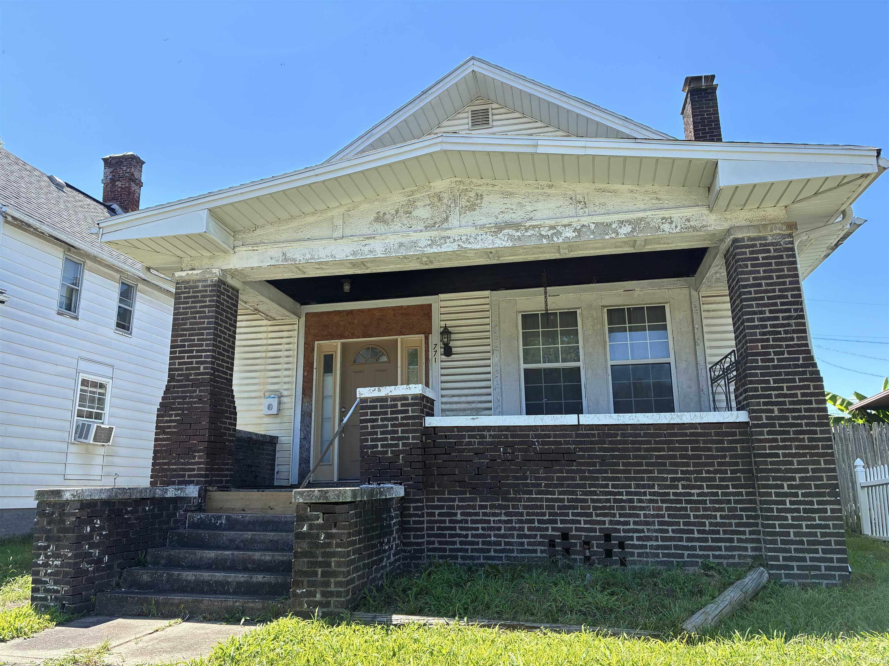 771 Washington Avenue Property Photo 1