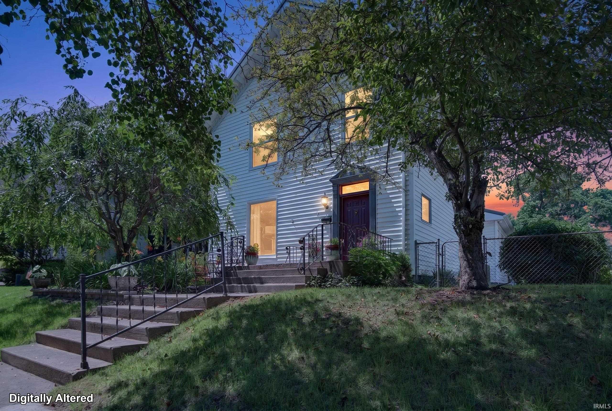 128 W 5th Street Property Photo 1