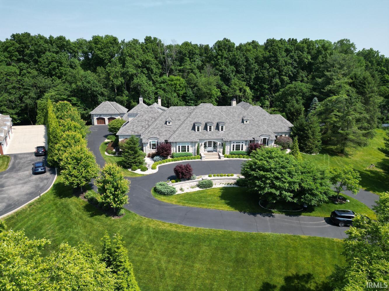 3593 E Saddlebrook Lane