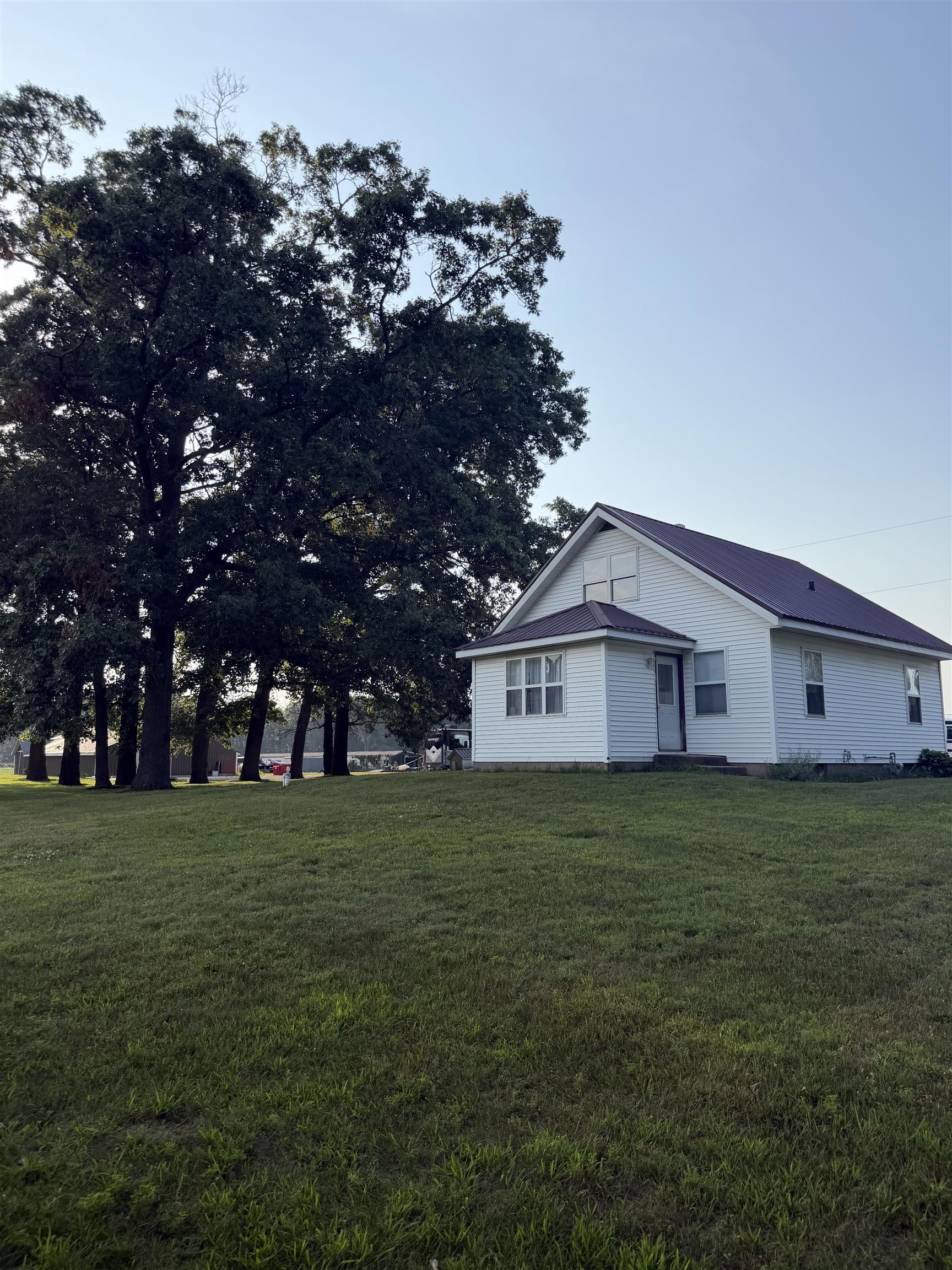 11880 E Us 30 Highway Property Photo 1