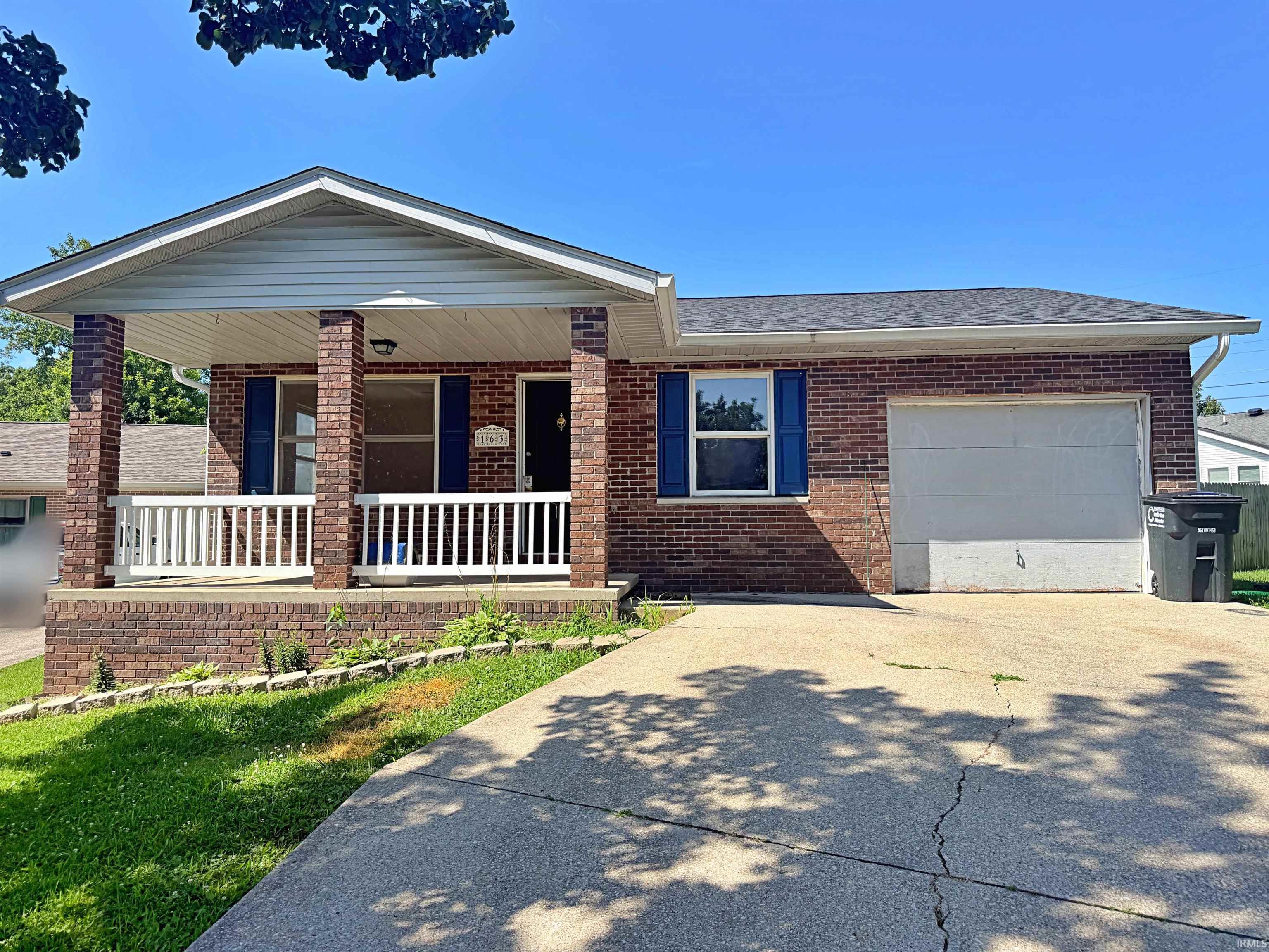 163 J Hunter Drive Property Photo 1