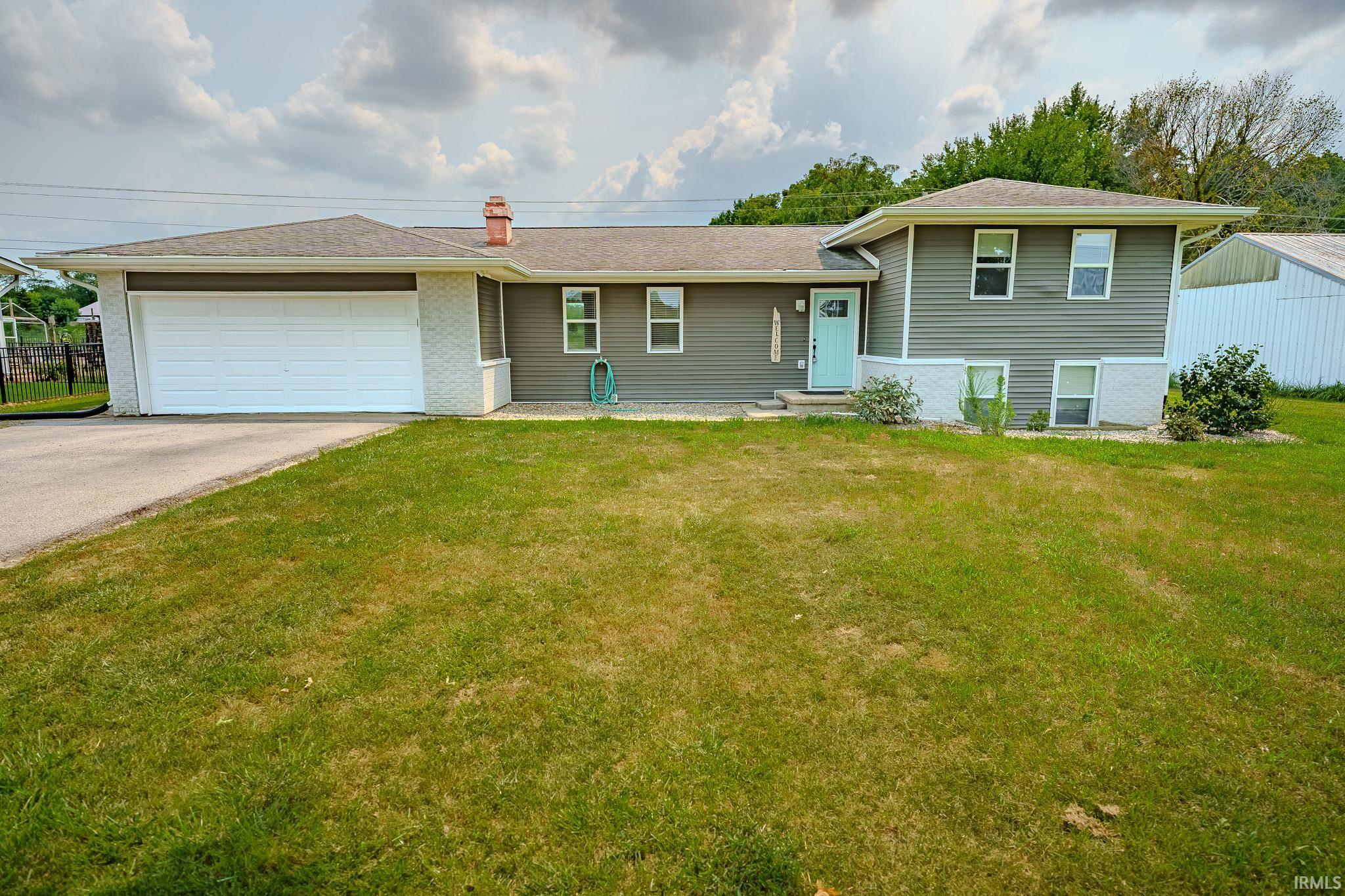 4823 E 300 N Property Photo 1