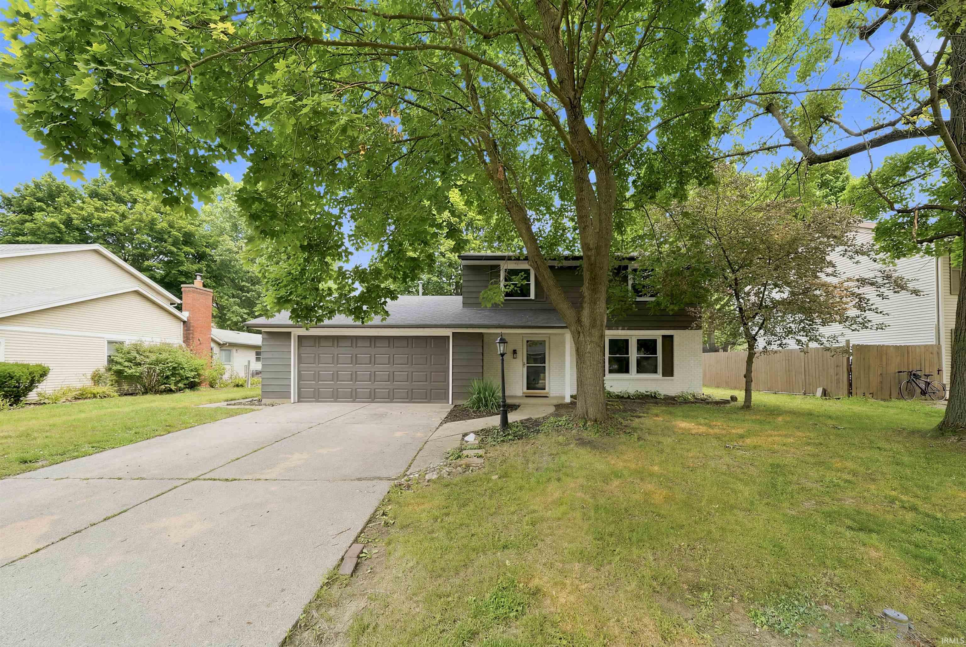 7025 White Eagle Drive Property Photo 1