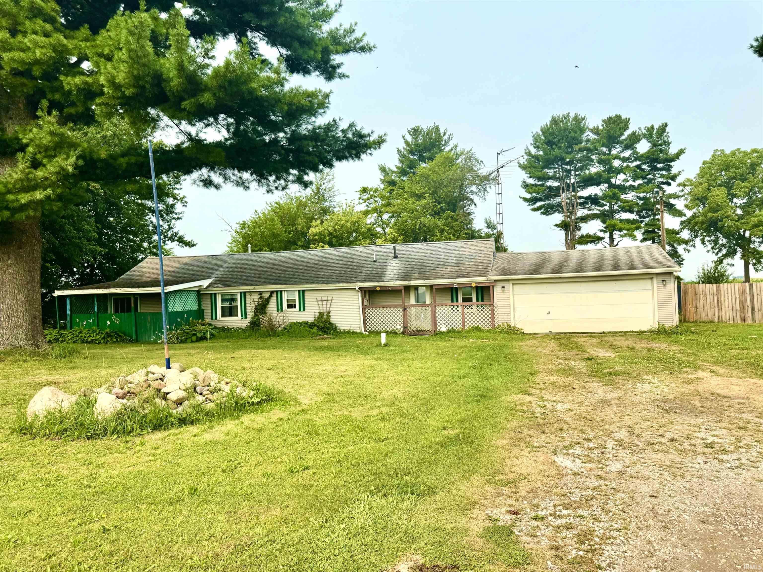 1195 Pine Road Property Photo 1