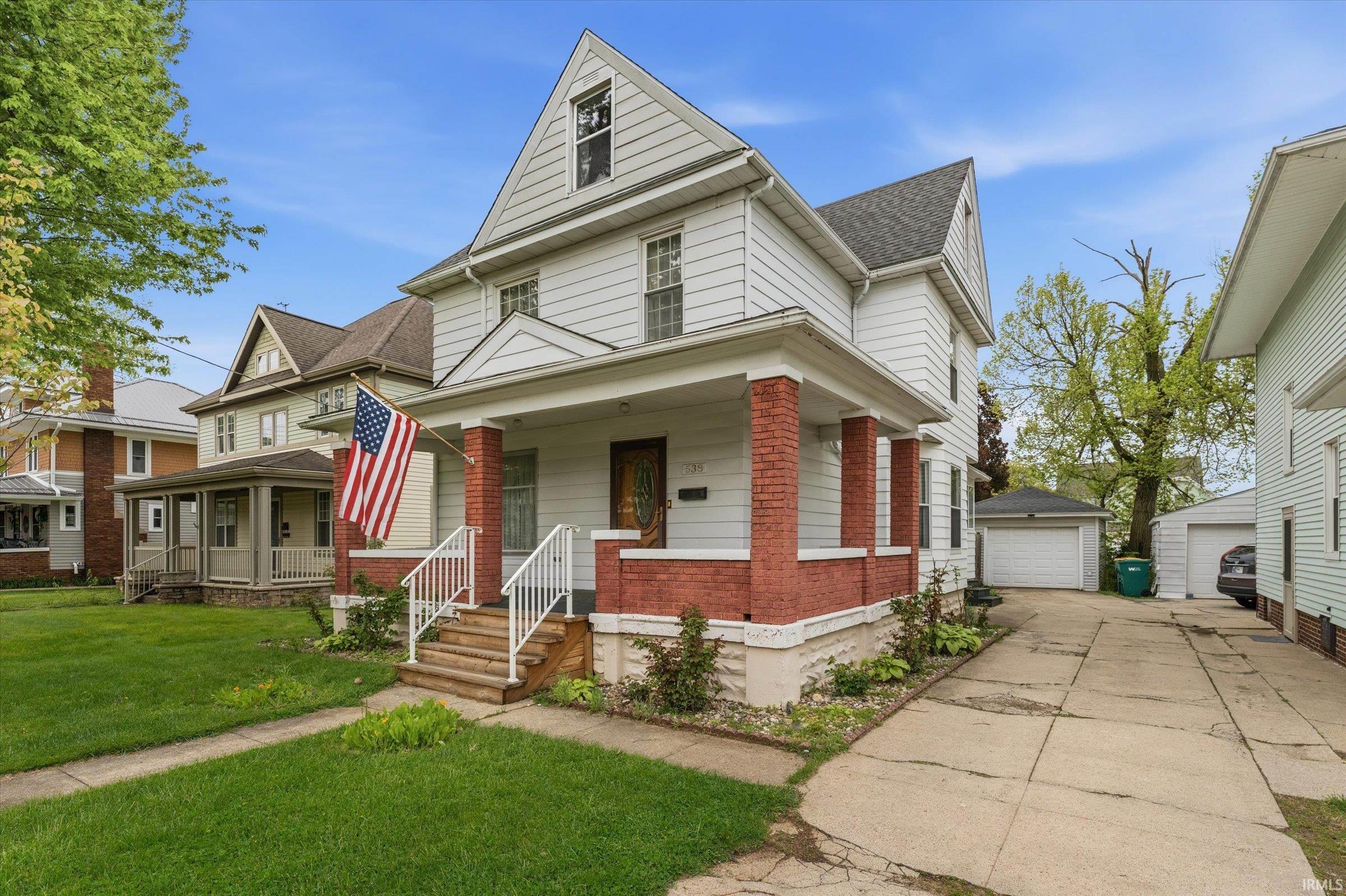 538 W 3rd Street Property Photo 1