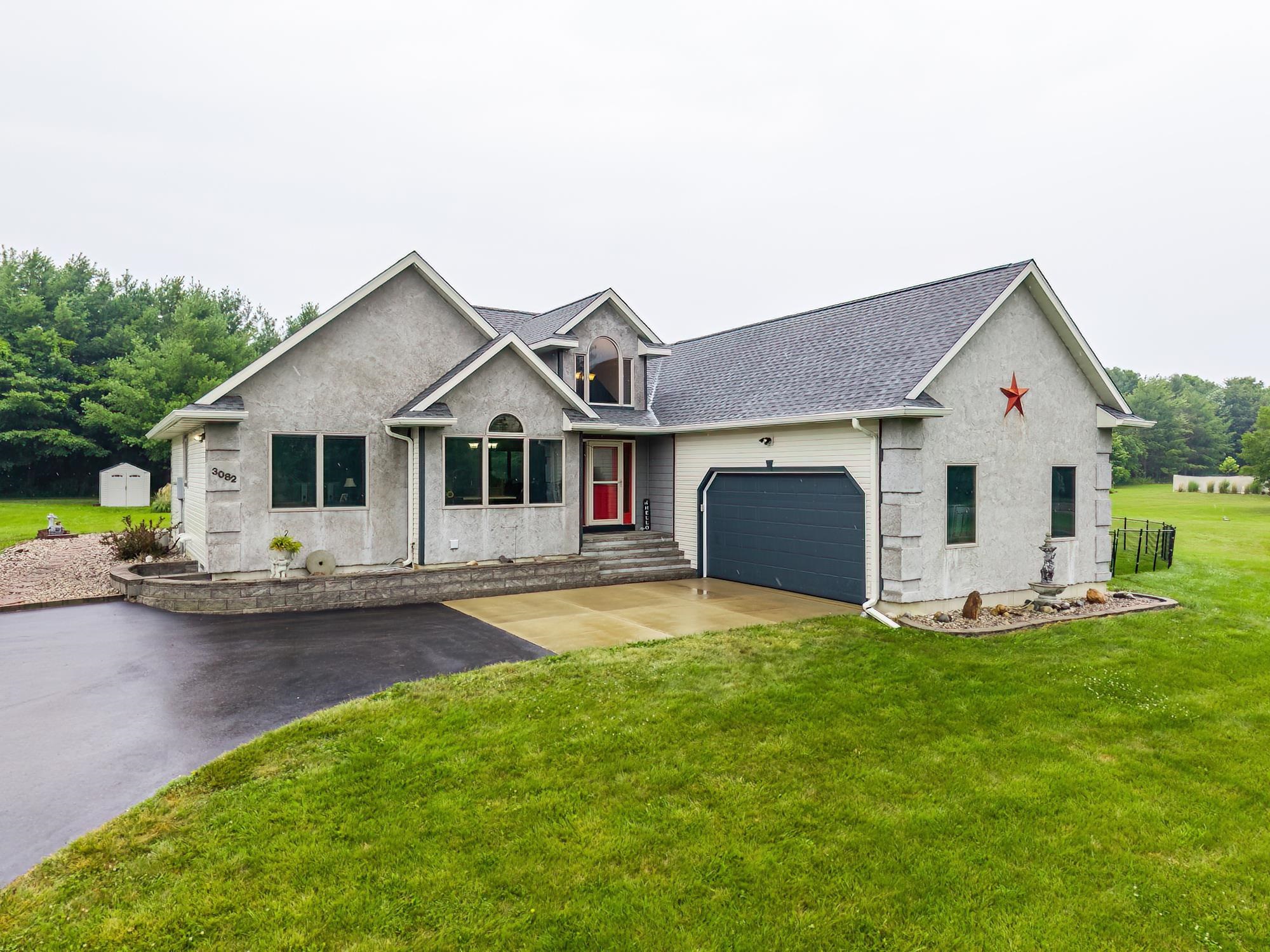 3082 E 400 N Property Photo 1
