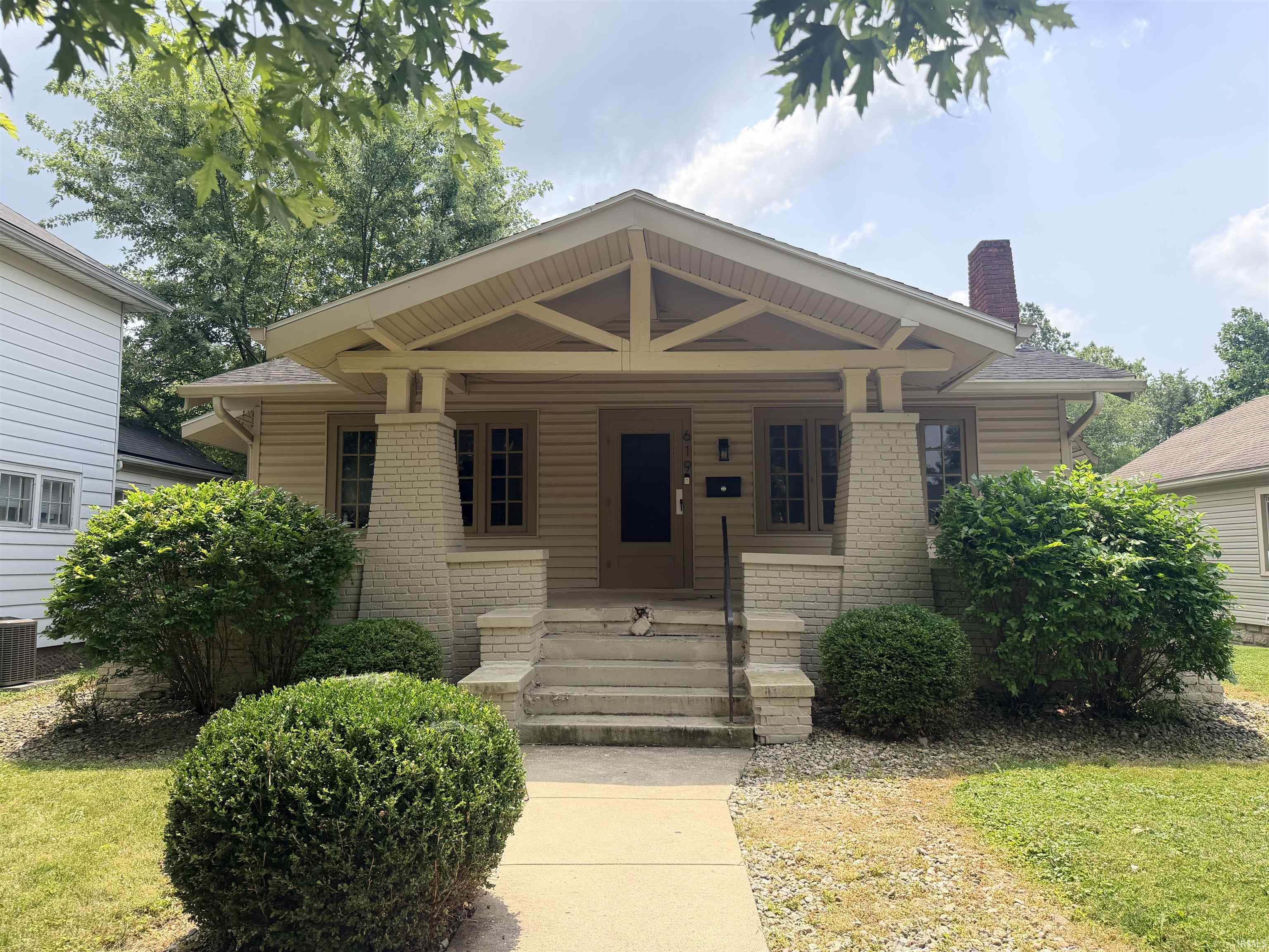 619 W Ashland Avenue Property Photo 1