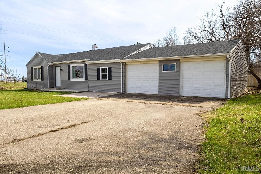 2875 N Us Highway 35 Property Photo 1