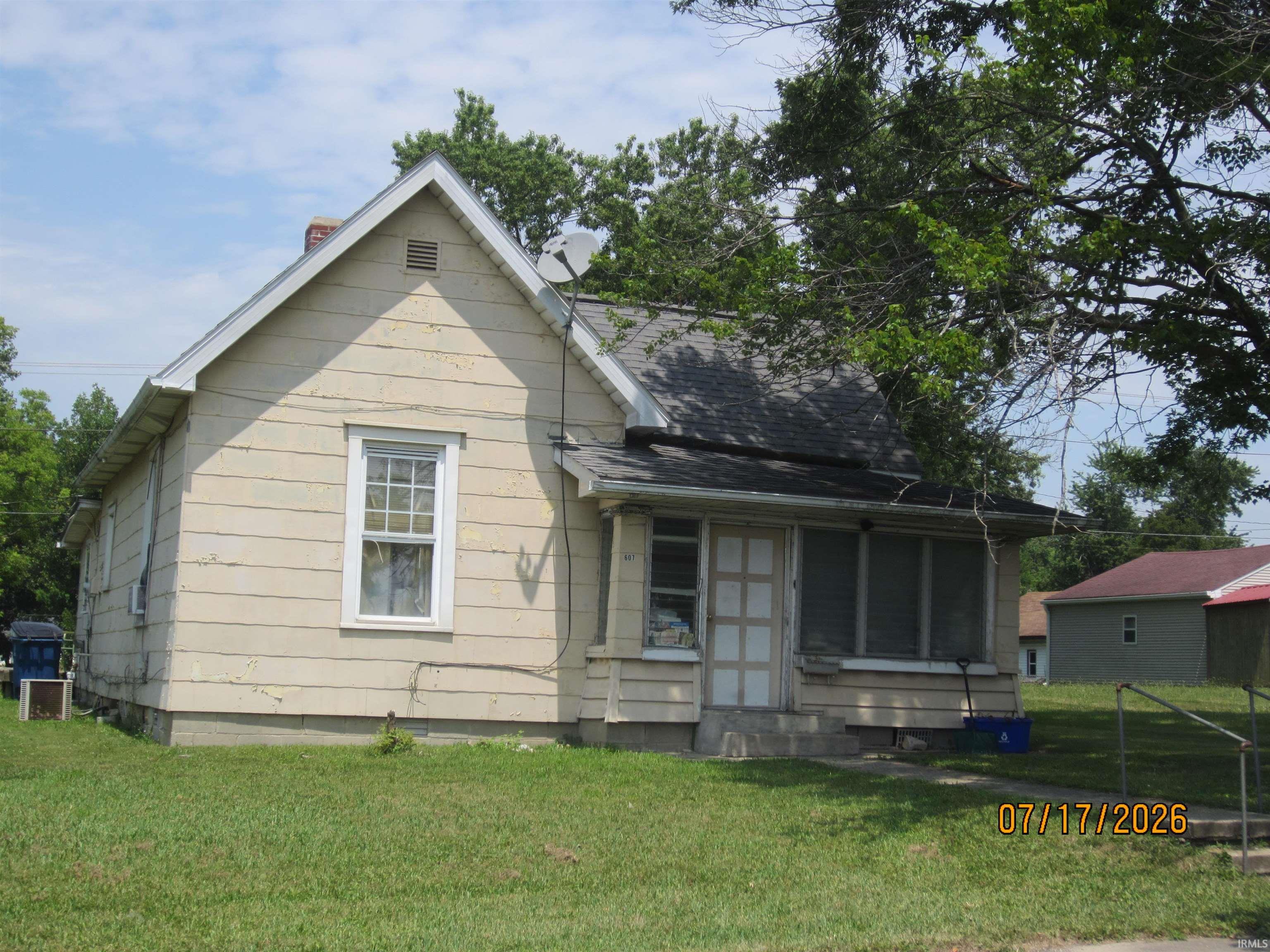 607 E Christy Street Property Photo 1