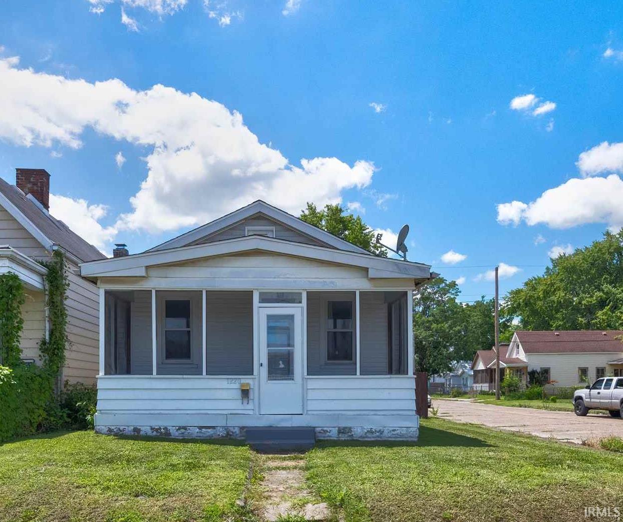 1220 Read Street Property Photo 1