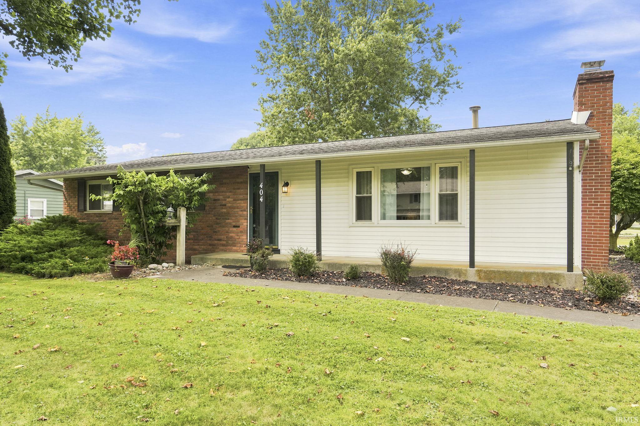 404 Ingle Drive Property Photo 1