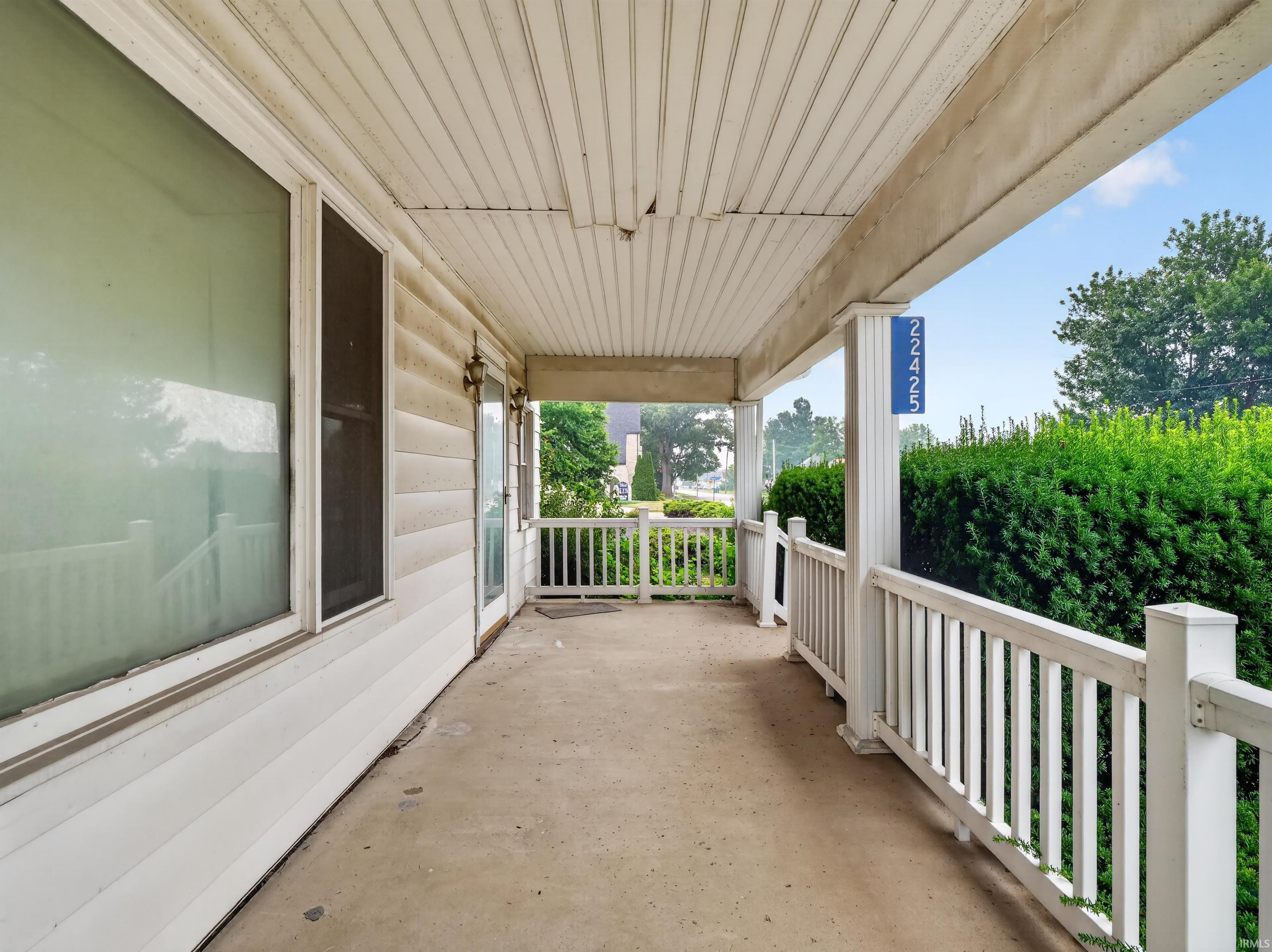 22425 Main Street Property Photo 1