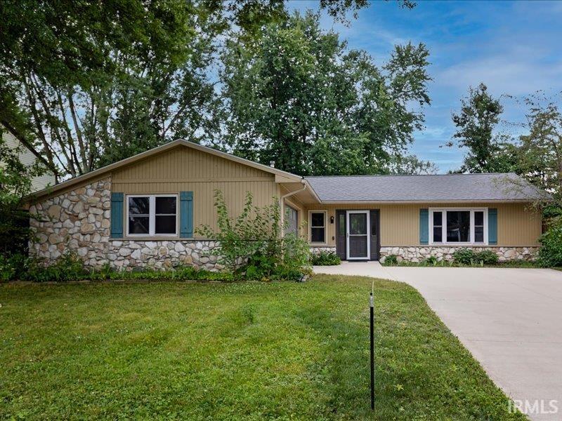 4114 Tamarack Drive Property Photo 1