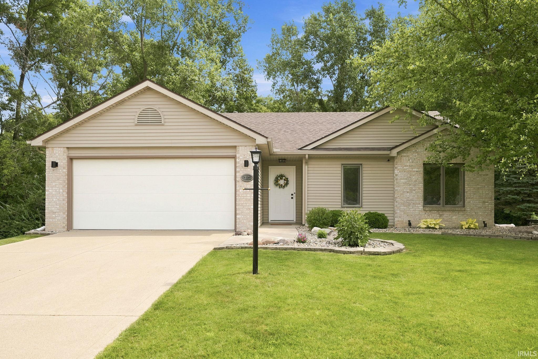 312 Silver Maple Cove Property Photo 1
