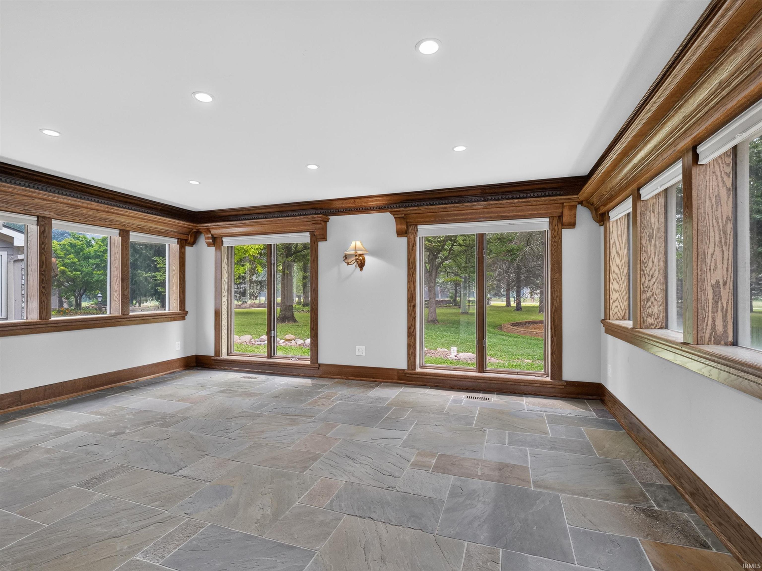 8027 Woodwind Drive Property Photo 16