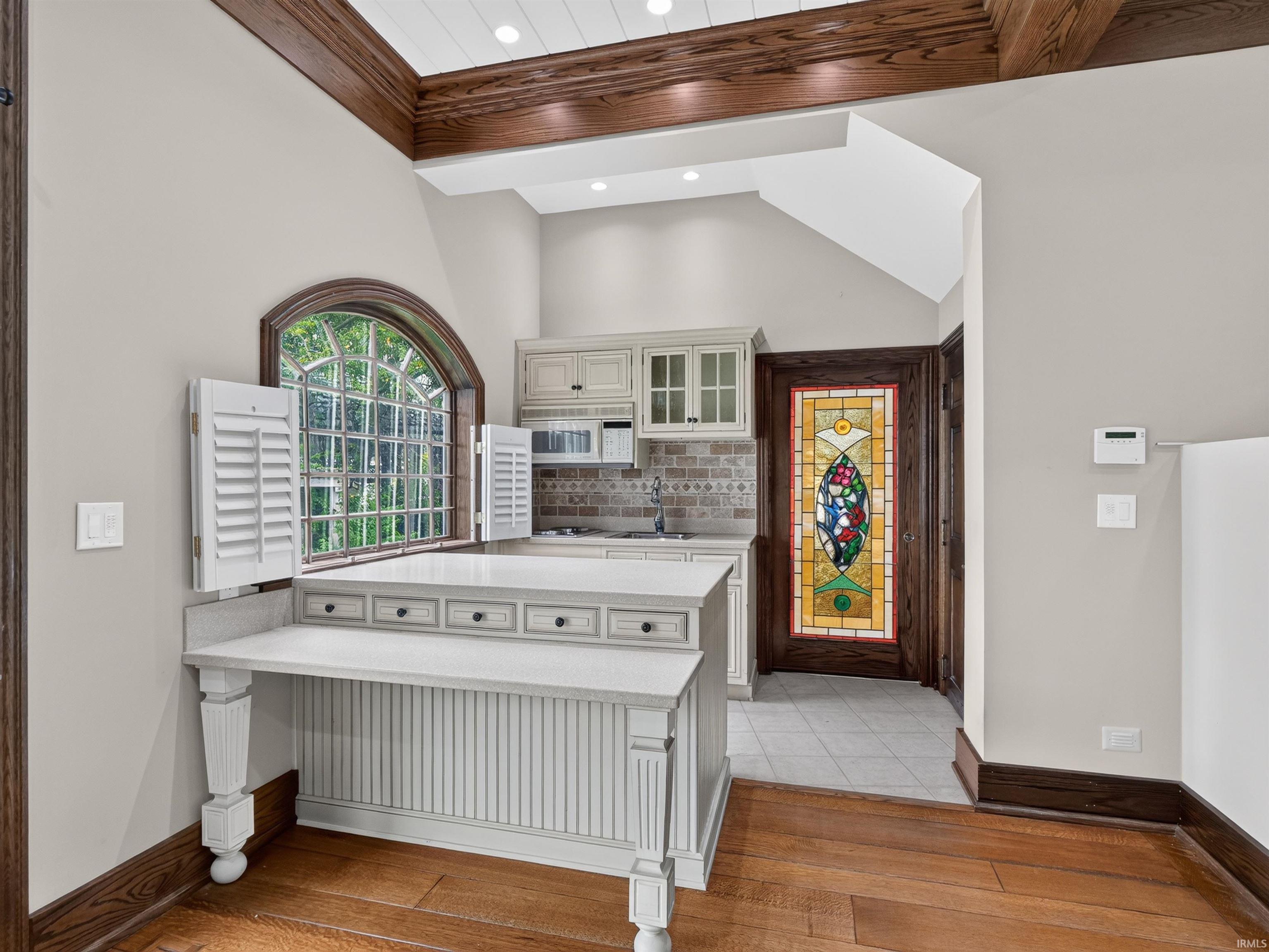 8027 Woodwind Drive Property Photo 17