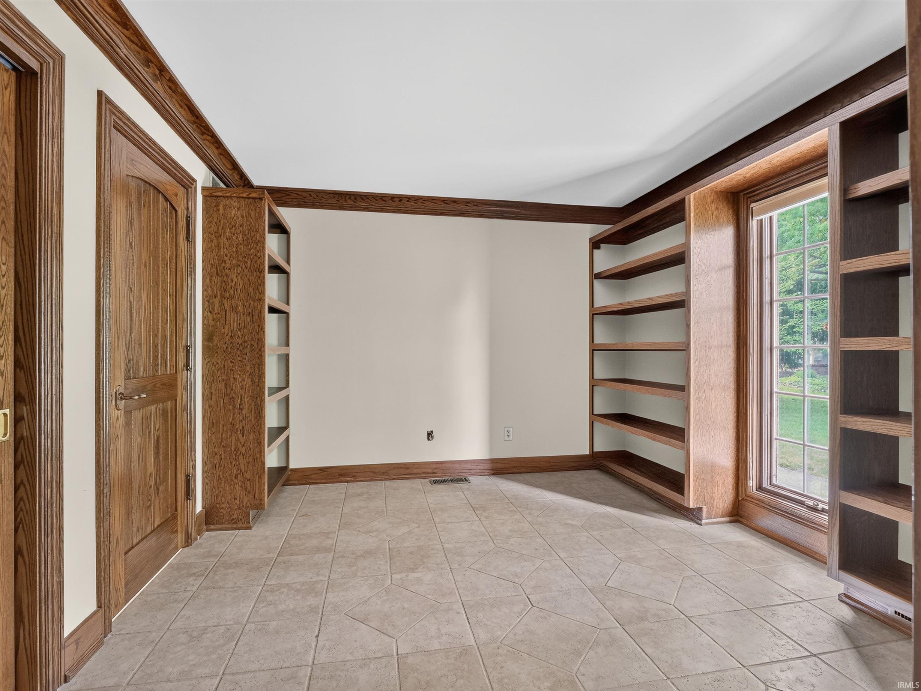 8027 Woodwind Drive Property Photo 22