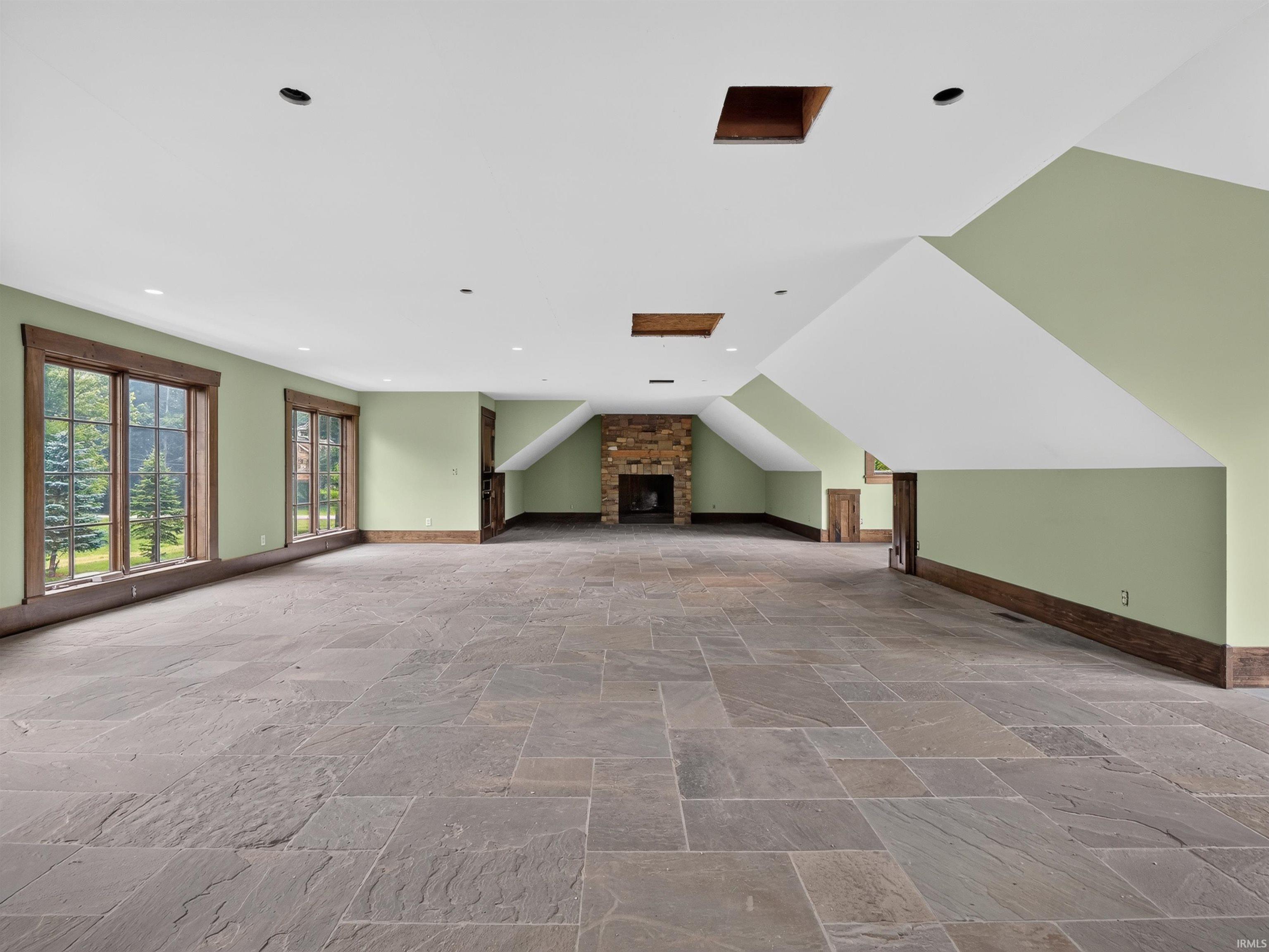 8027 Woodwind Drive Property Photo 42