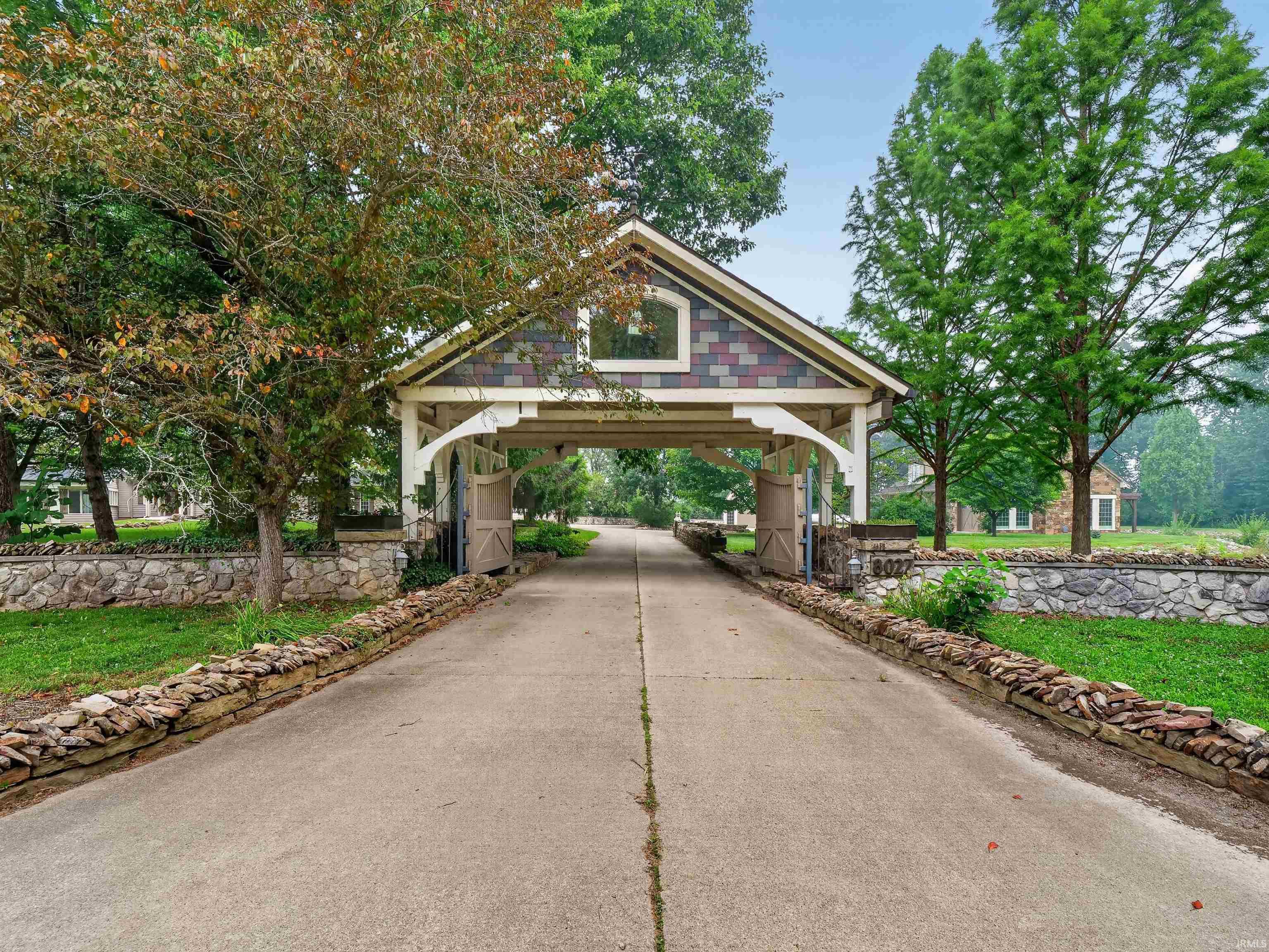 8027 Woodwind Drive Property Photo 48