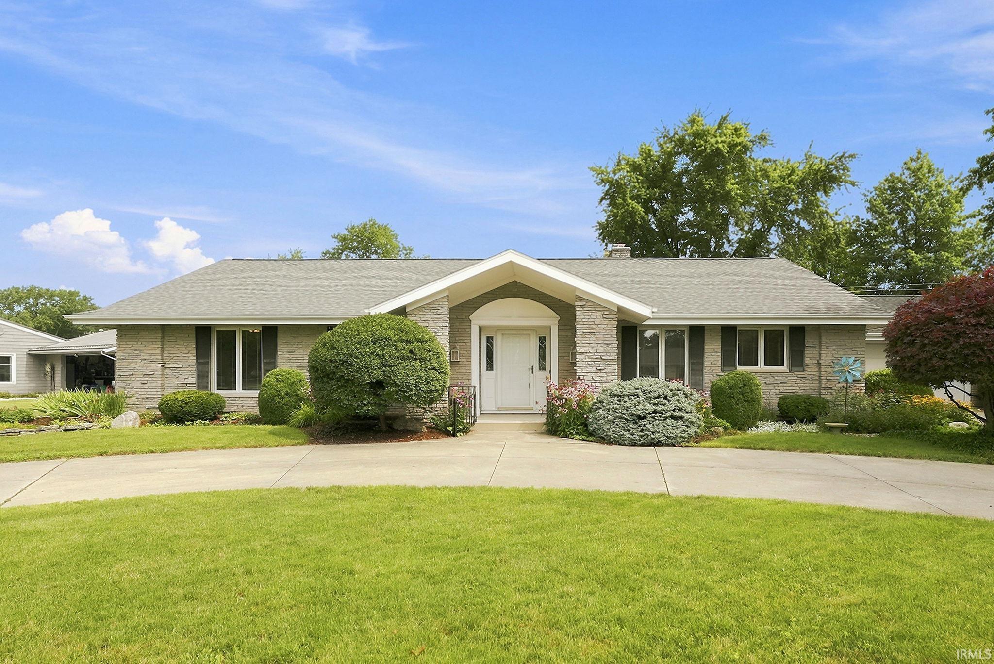 905 Sycamore Lane Property Photo 1