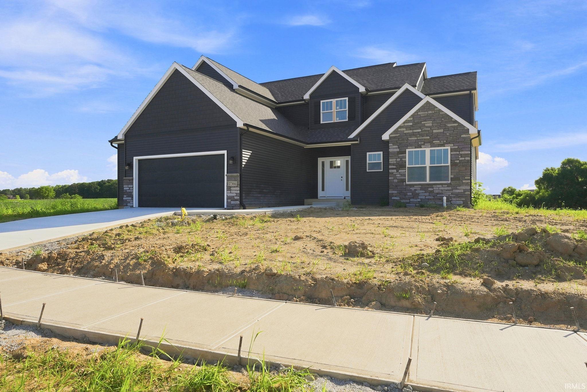 17566 Creekside Crossing Run Property Photo 1