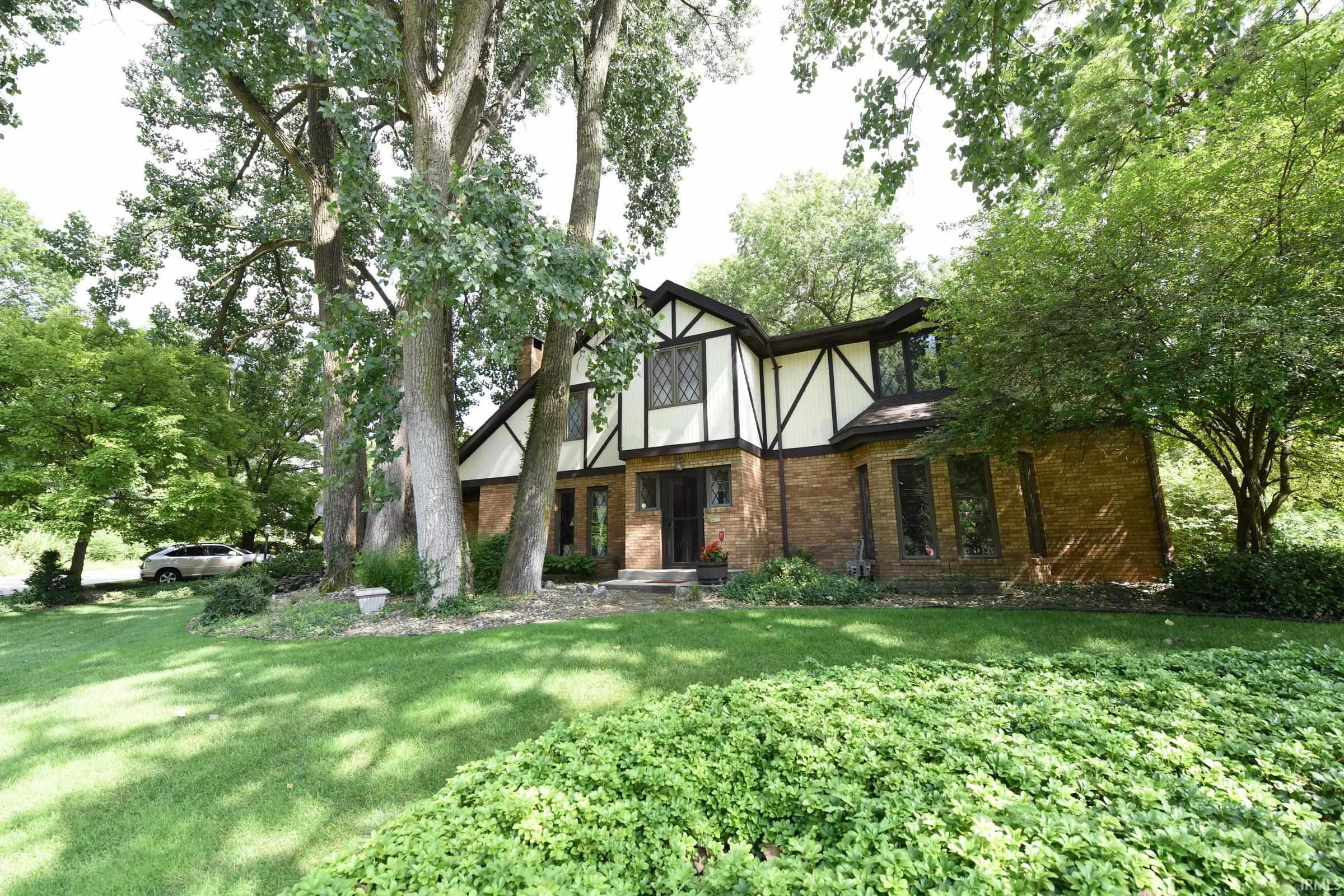 1306 Clayton Drive Property Photo 1