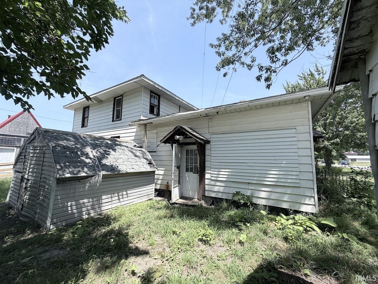 1176 E Summitt Street Property Photo 1
