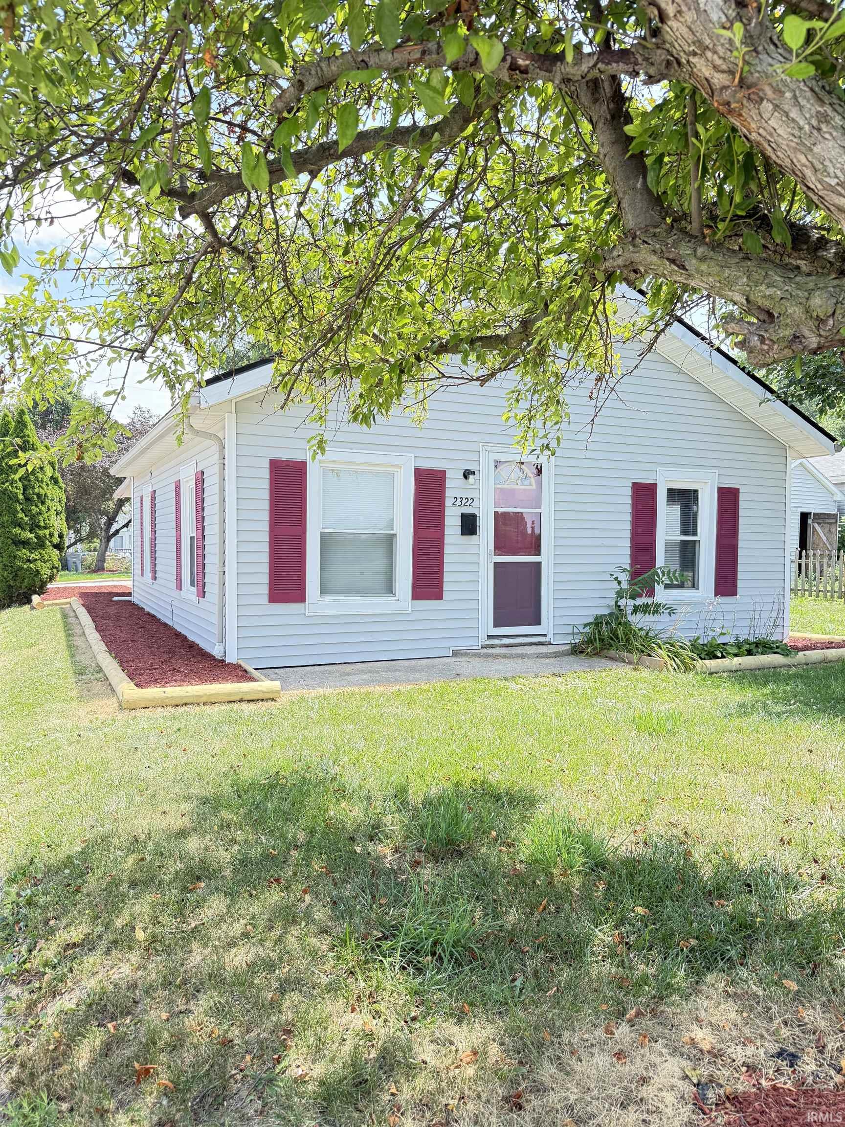 2322 N Webster Street Property Photo 1