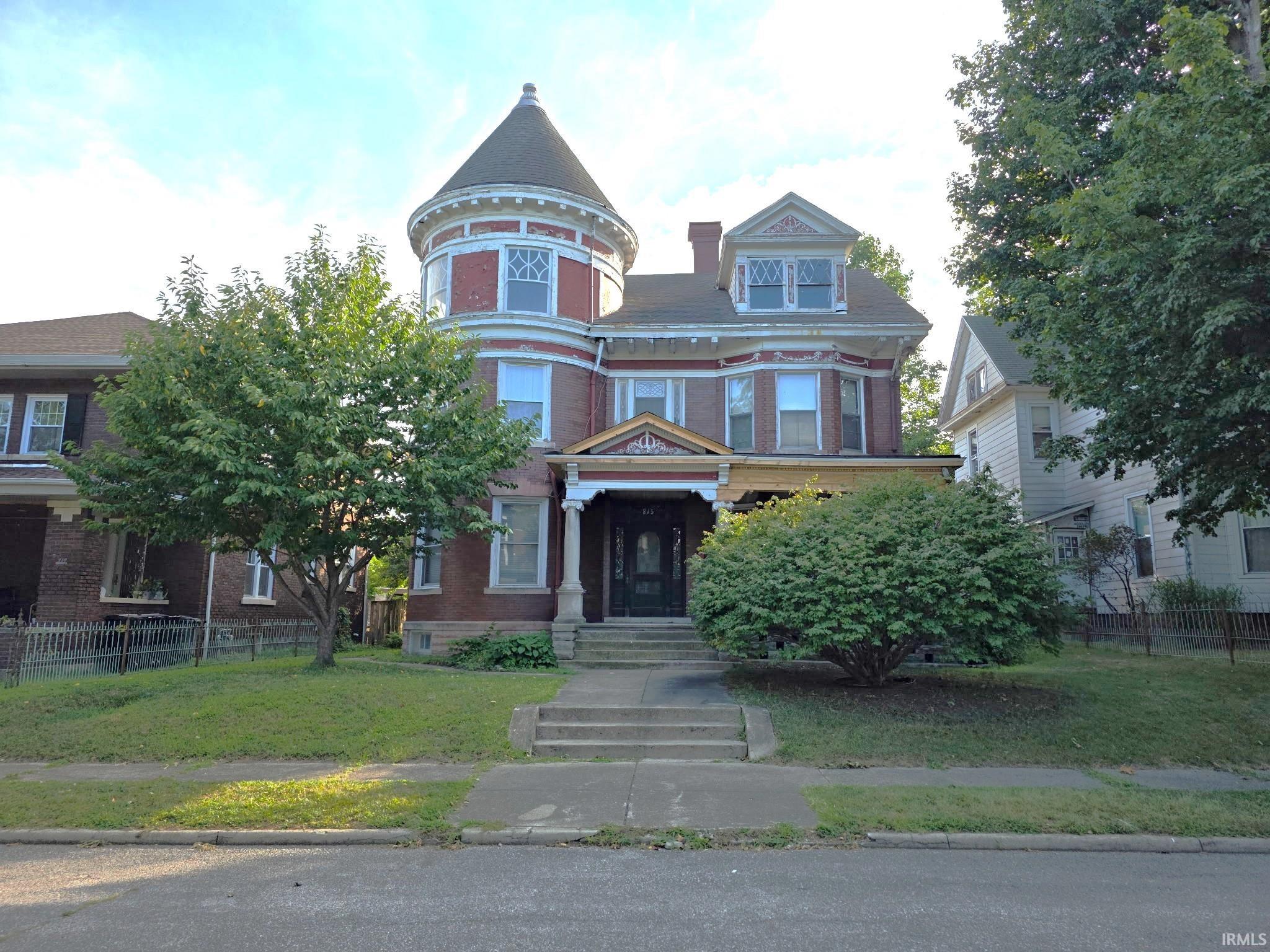 815 Buntin Street Property Photo 1