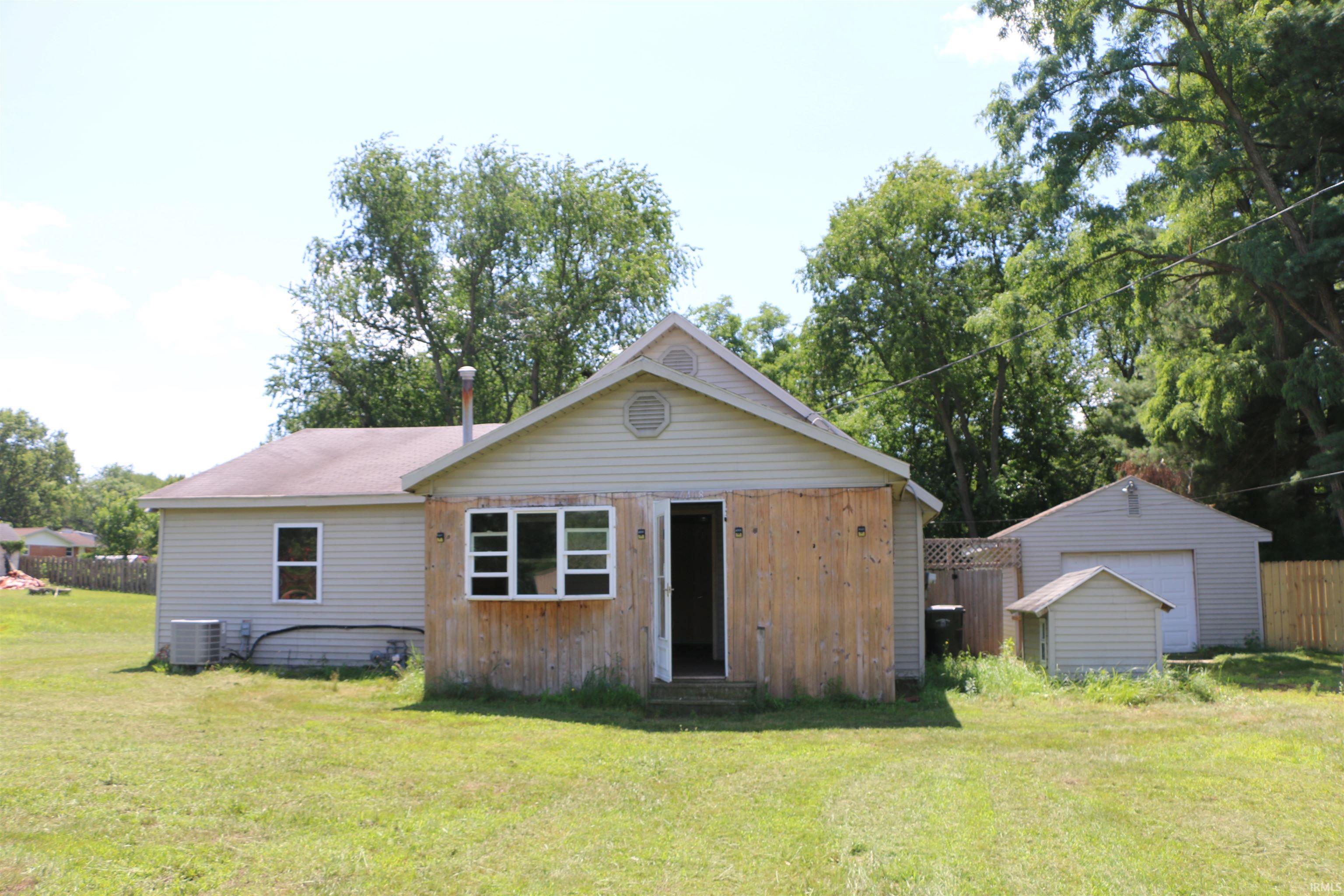 26408 Tyris Street Property Photo 1
