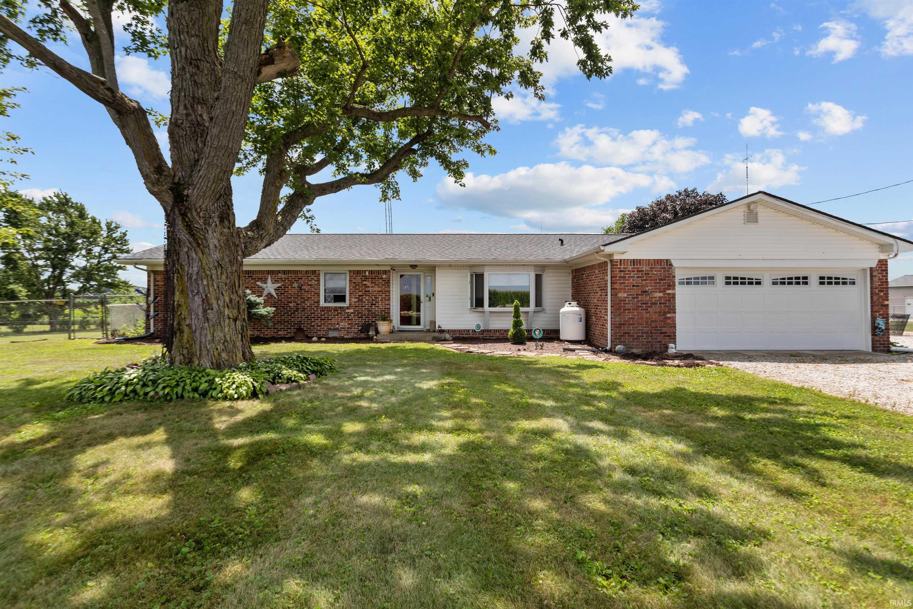 3949 E 250 Road Property Photo 1