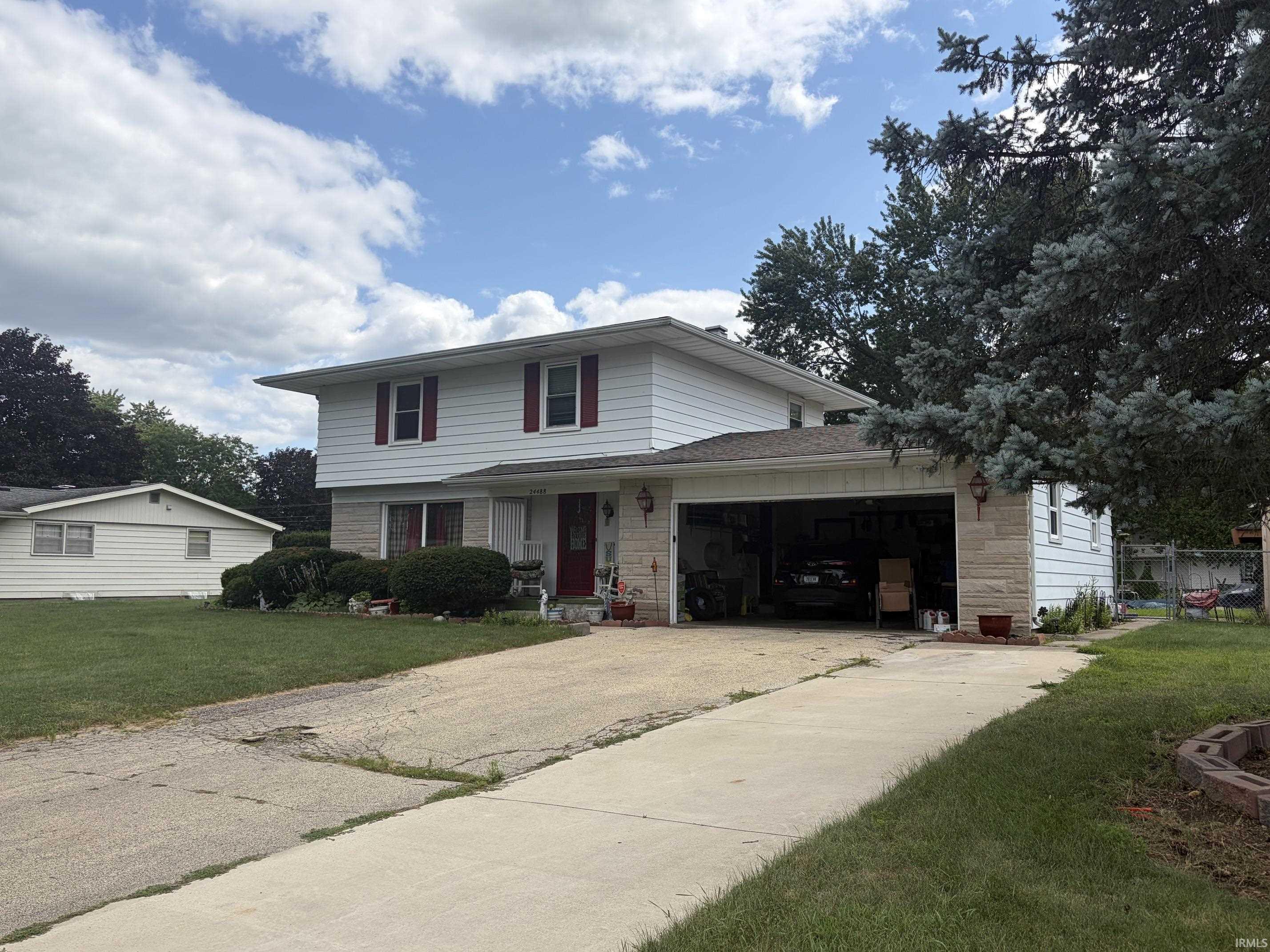 24488 Elmhurst Drive Property Photo 1
