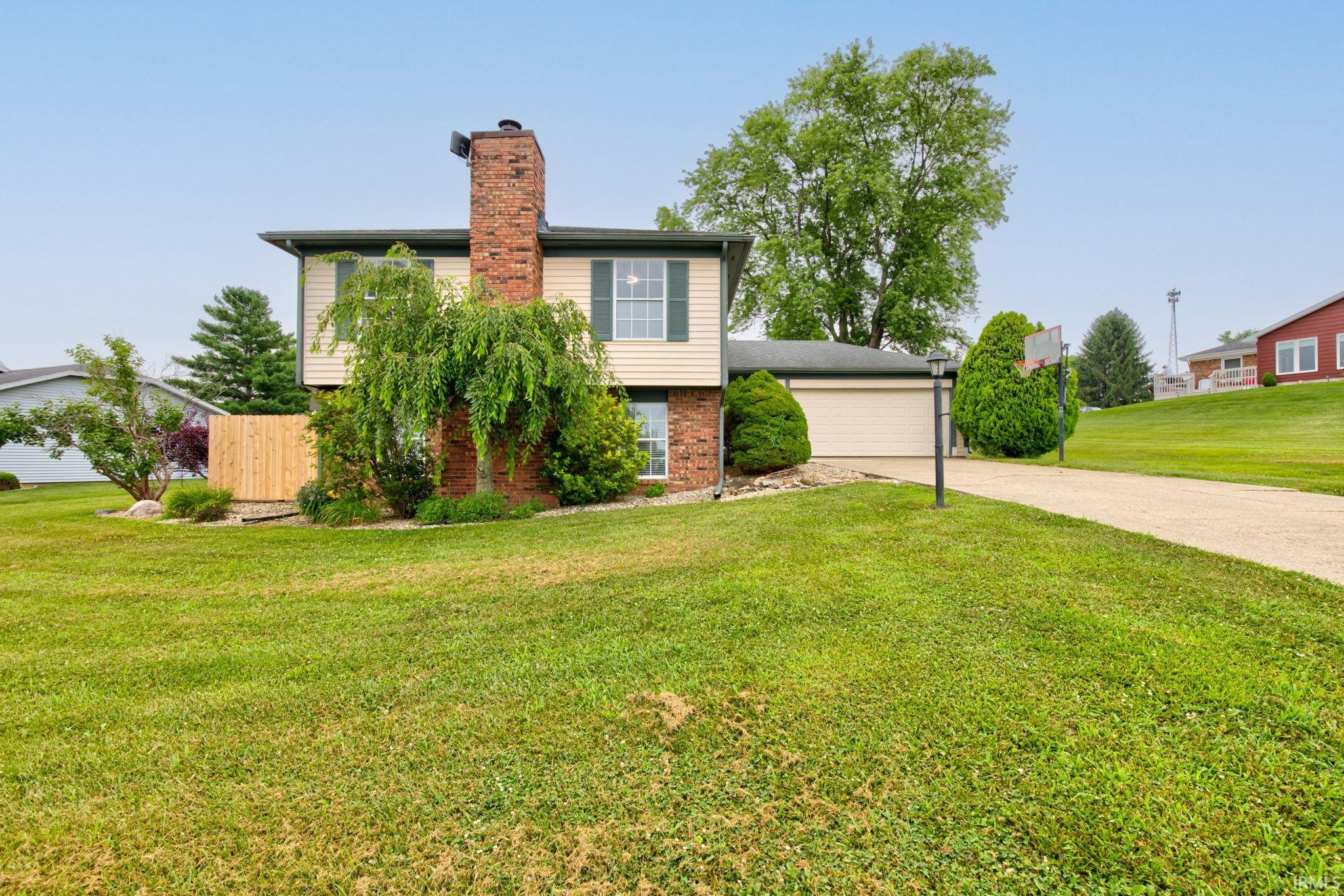 1925 E Woodside Village Drive