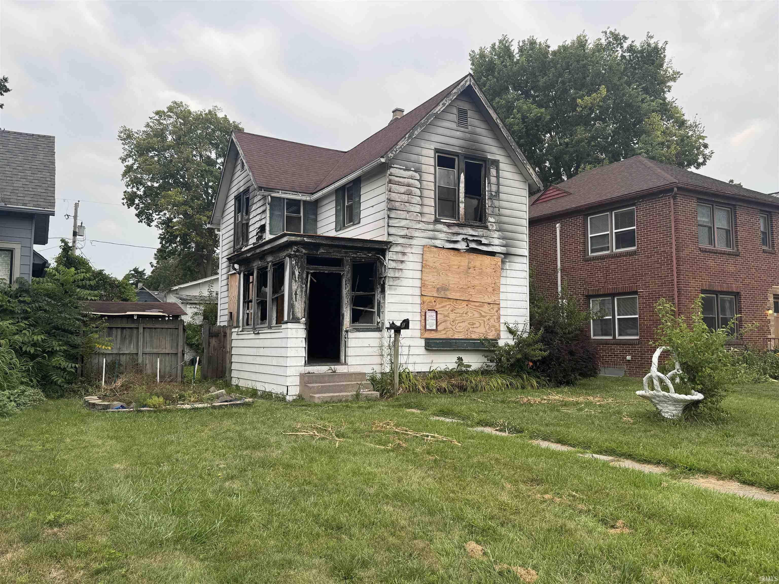 1031 Edgewater Avenue Property Photo 1