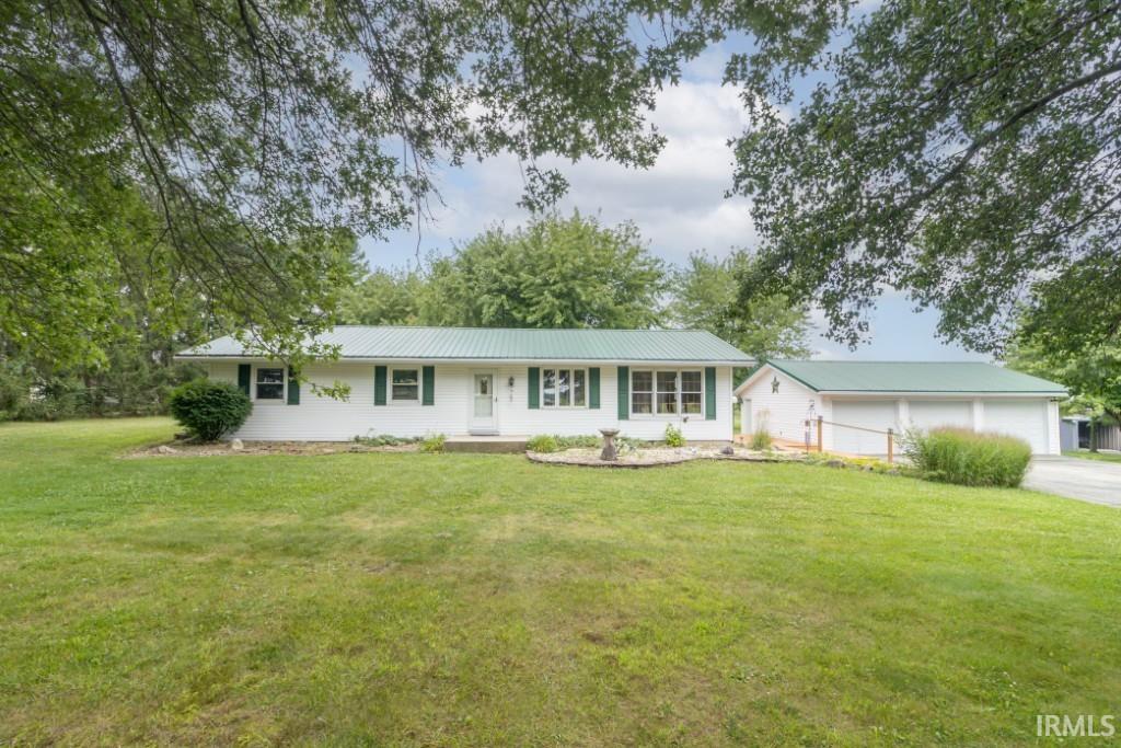 7885 N County Road 100 E Property Photo 1