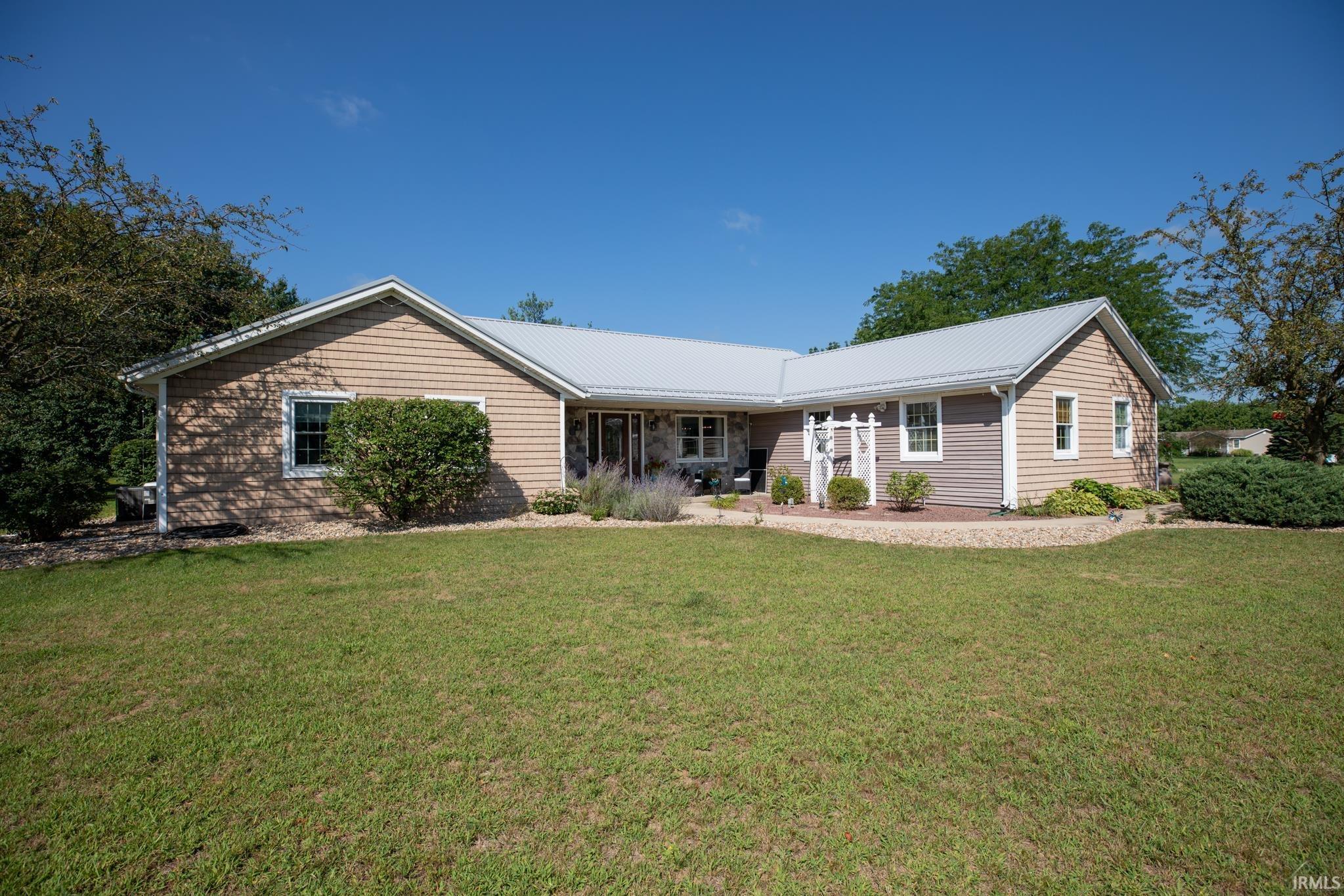 1500 Cardinal Circle Property Photo 1