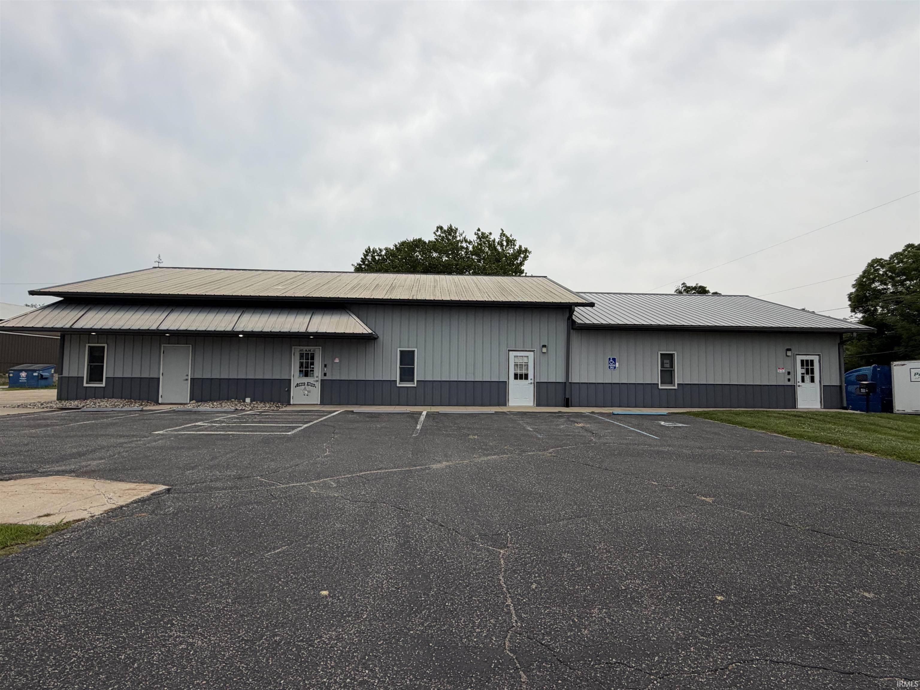 105 Olive Street Property Photo 1