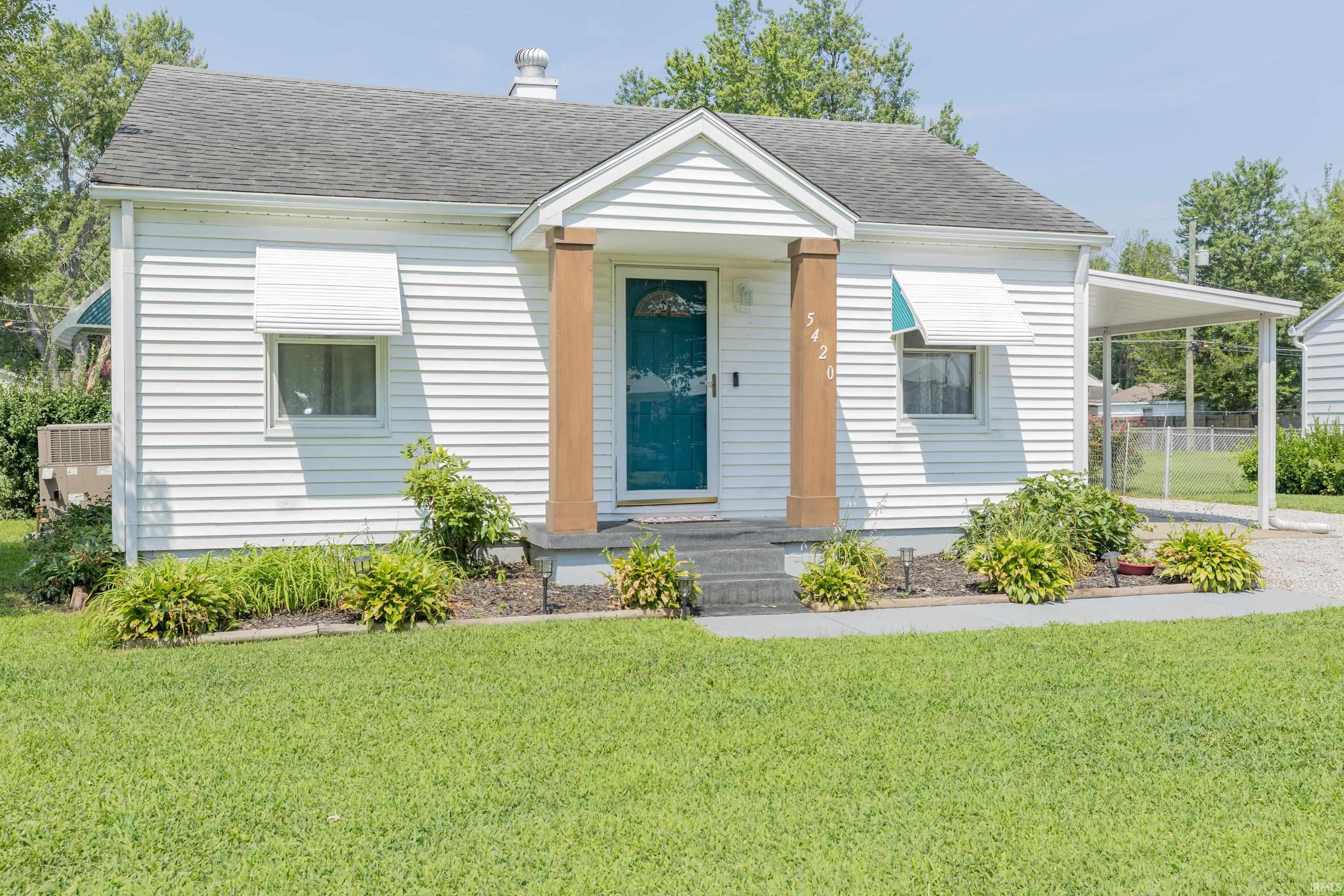5420 N Fares Avenue Property Photo 1