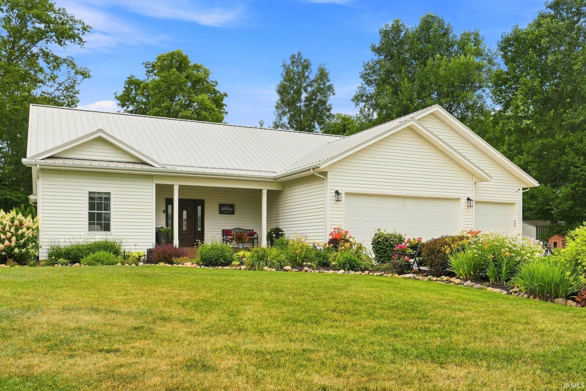 6099 N 950 E Property Photo 1