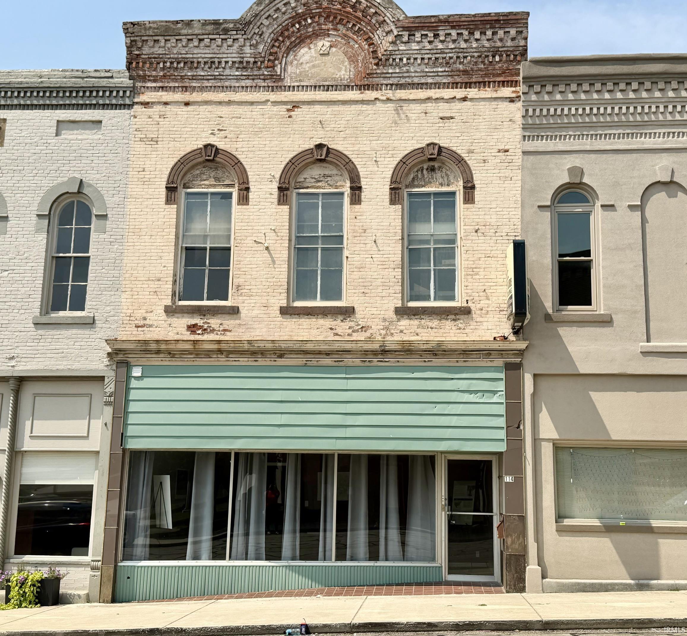 114 N Monroe Street Property Photo 1
