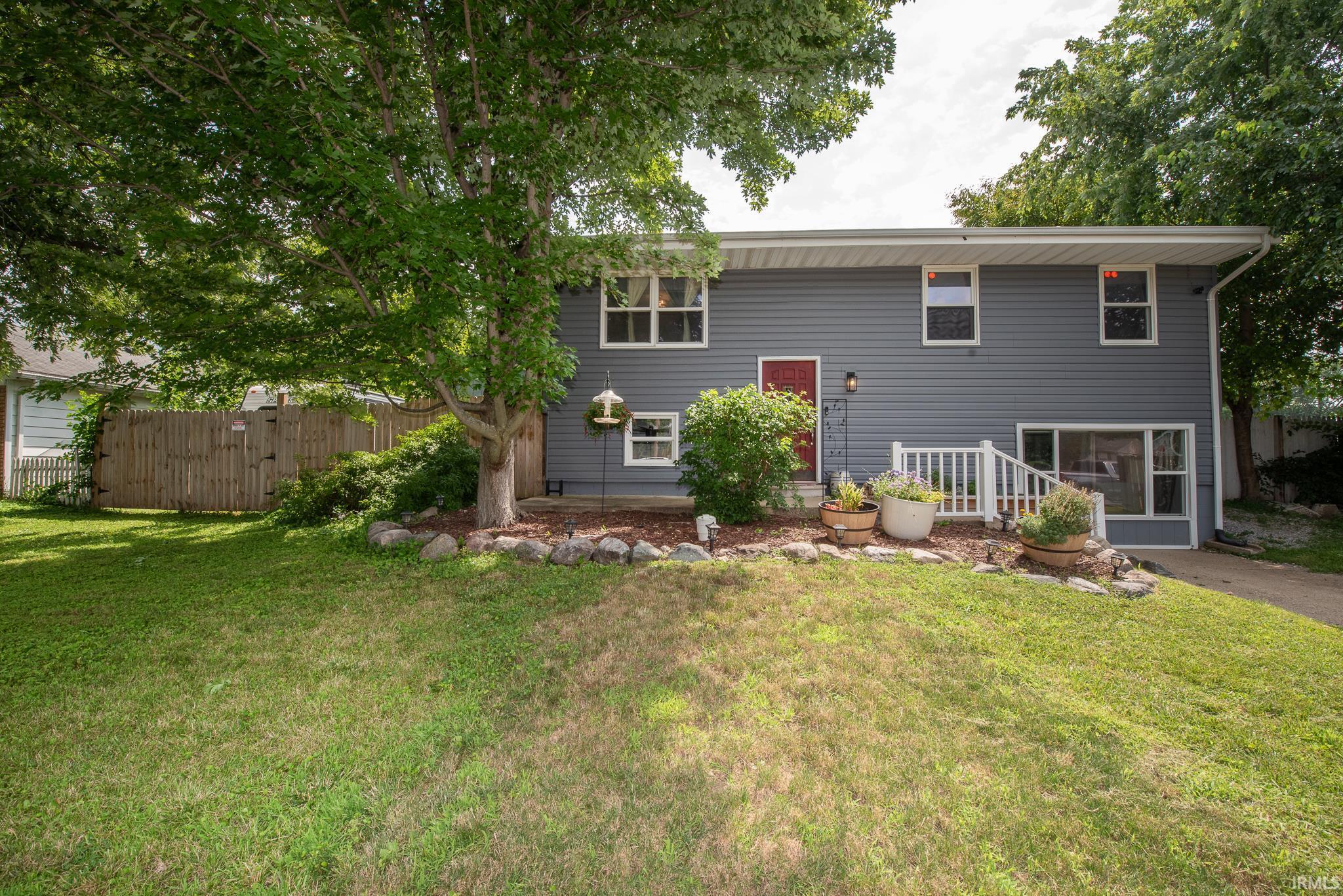3253 Walton Street Property Photo 1