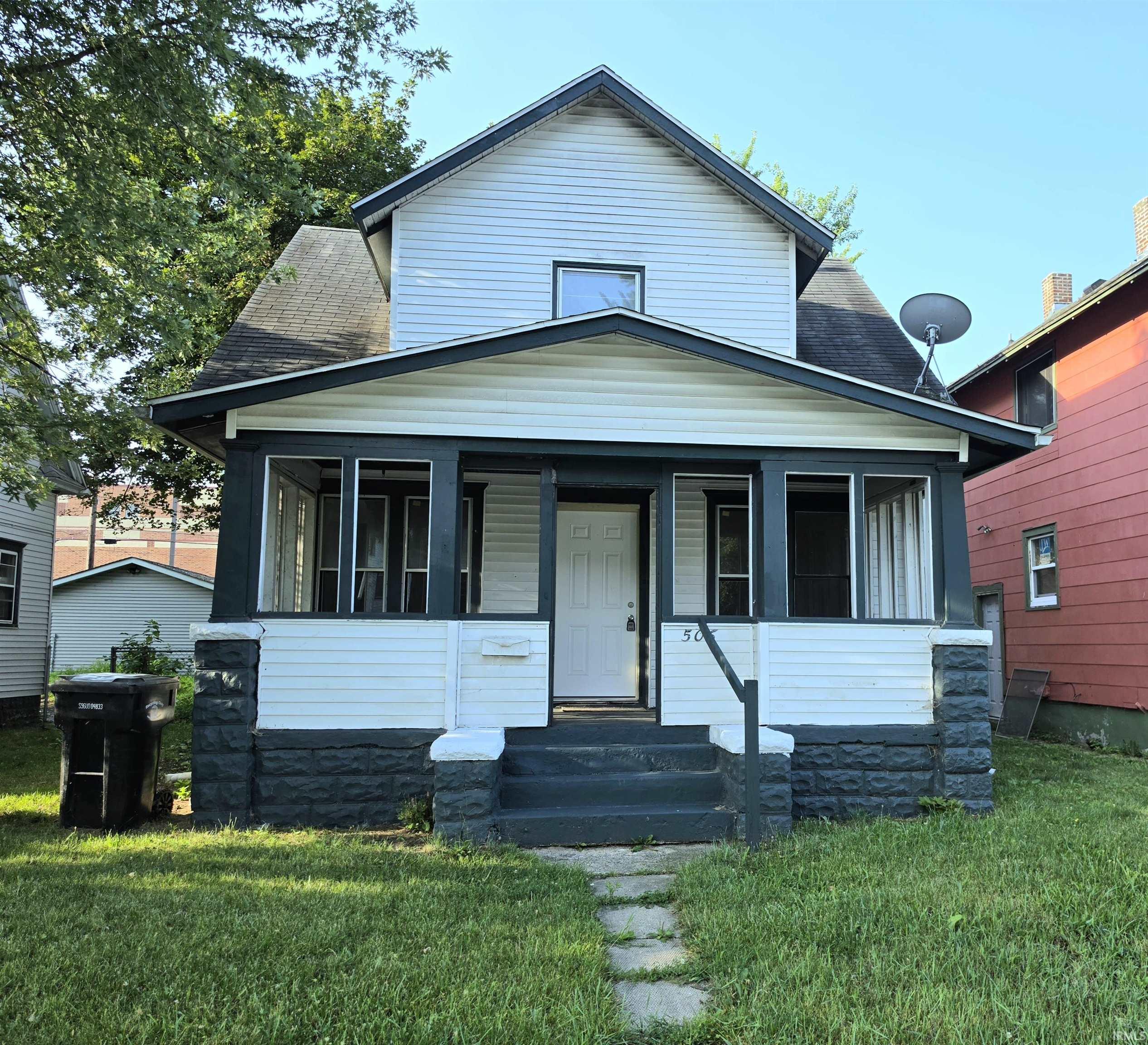 506 E Dayton Street Property Photo 1