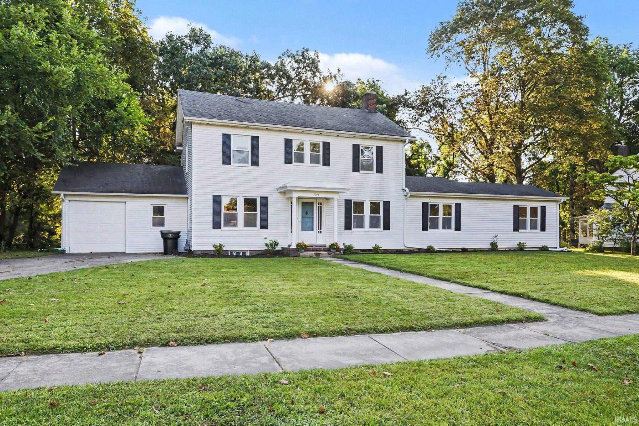 1744 Kessler Boulevard Property Photo 1
