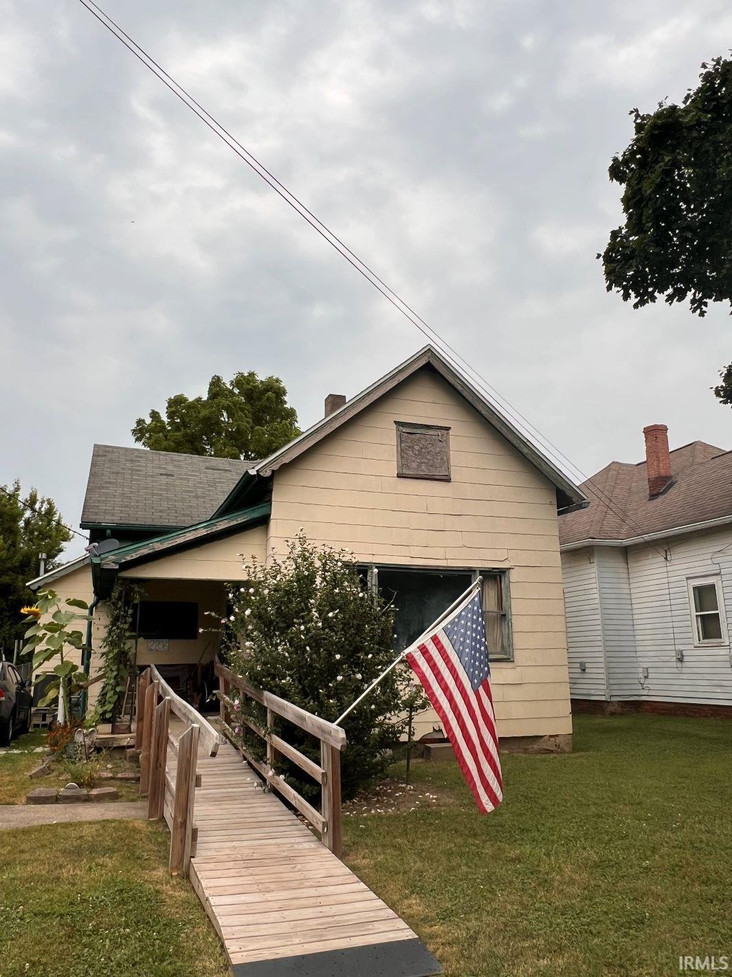 2206 Spring Street Property Photo 1