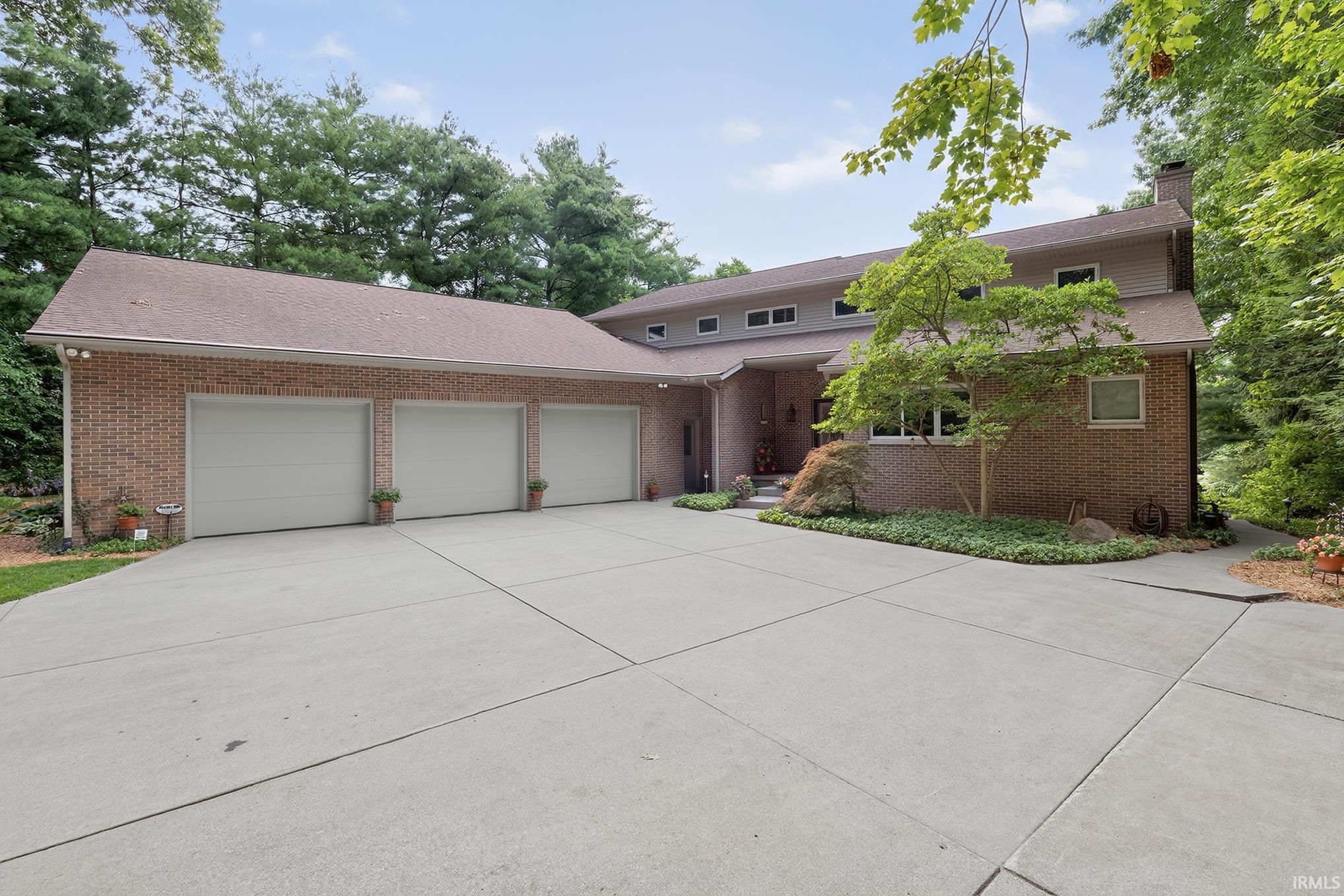 53820 Crystal Creek Lane