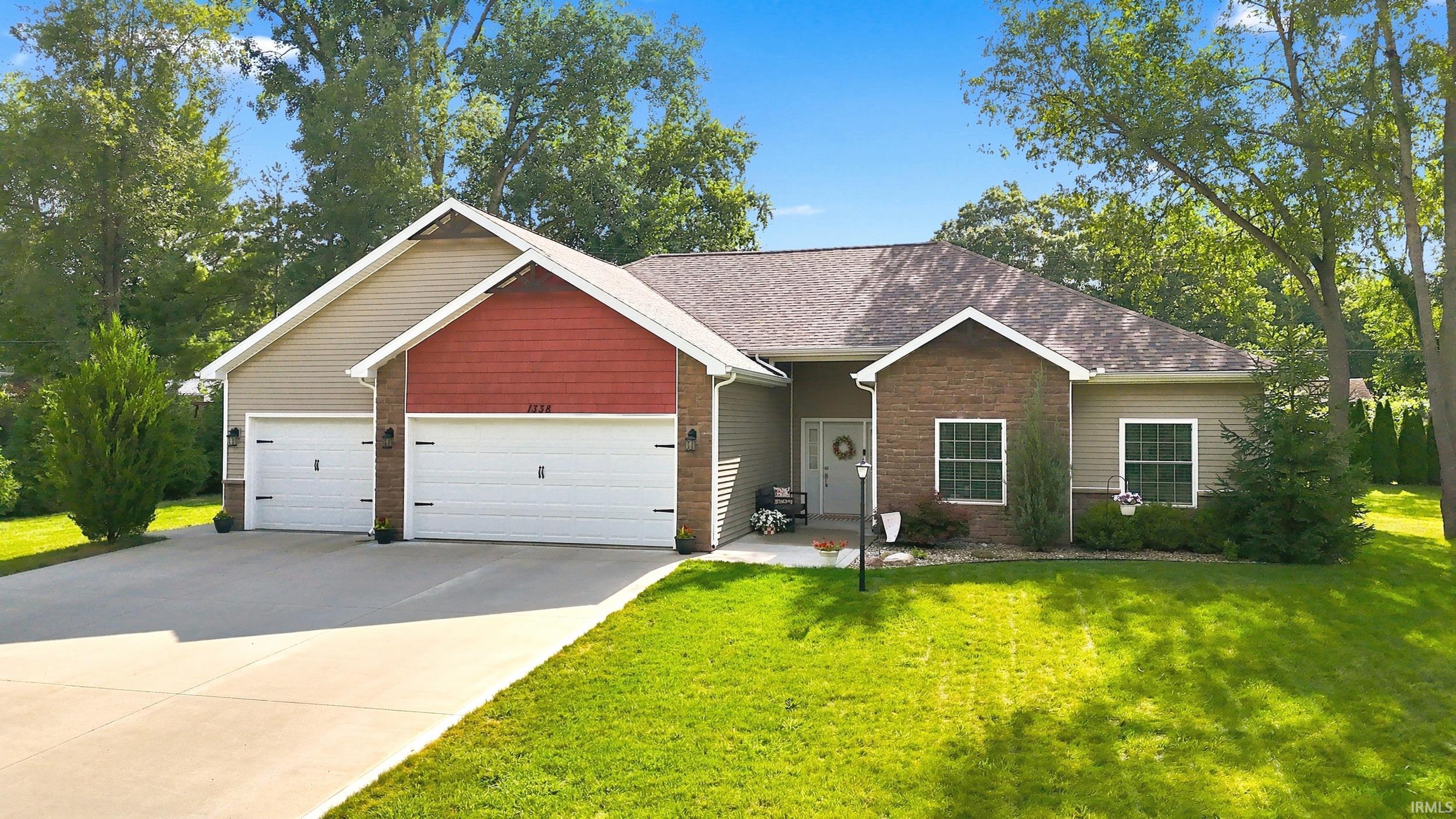 1338 N Santorini Drive