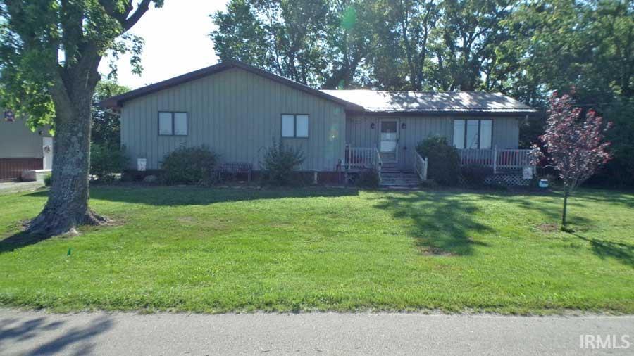 7472 N Pine Bluff Road Property Photo 1